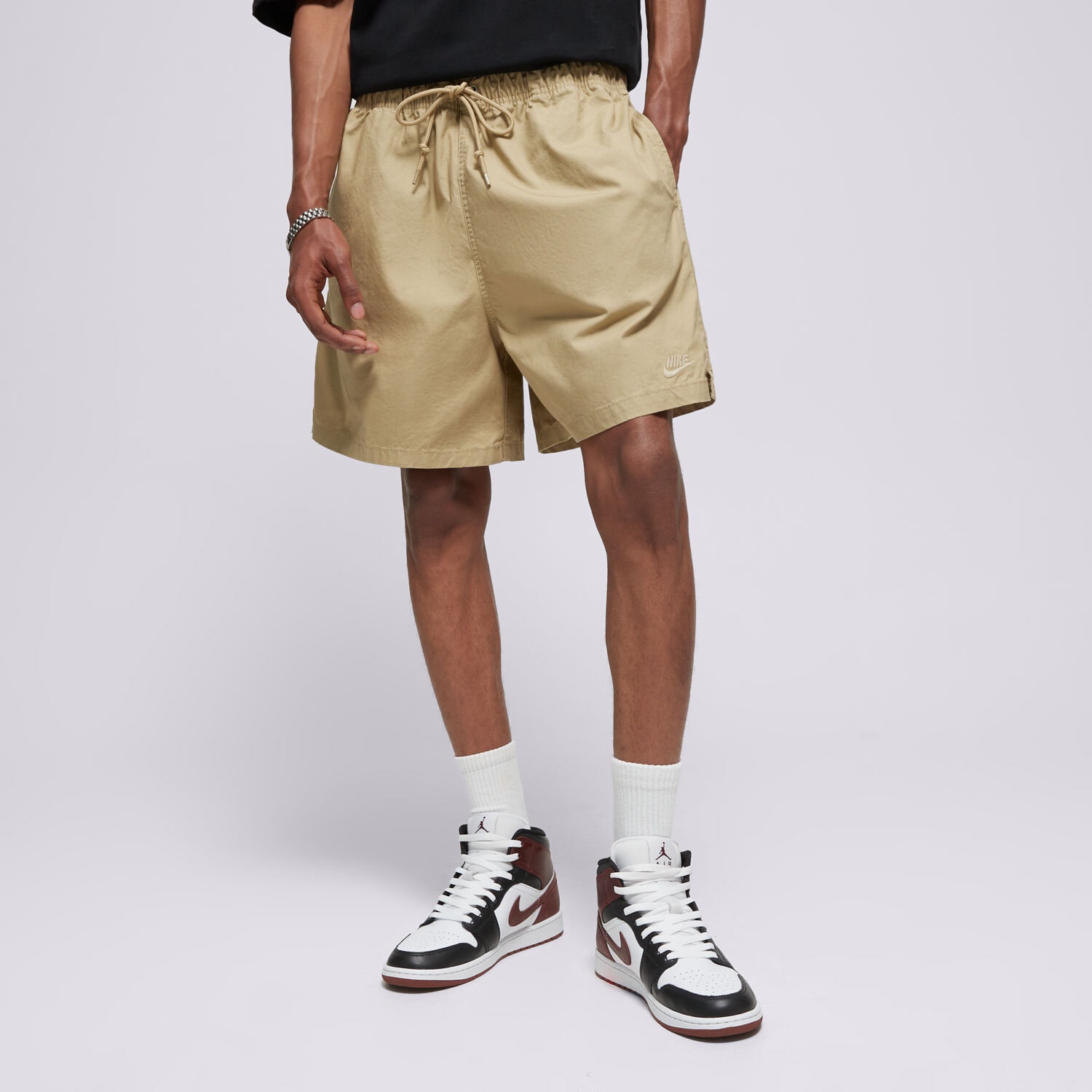 Femei pantaloni scurți NIKE PANTALONI SCURȚI M NK CLUB FLOW WASH SHORT HJ1946-297 Bej