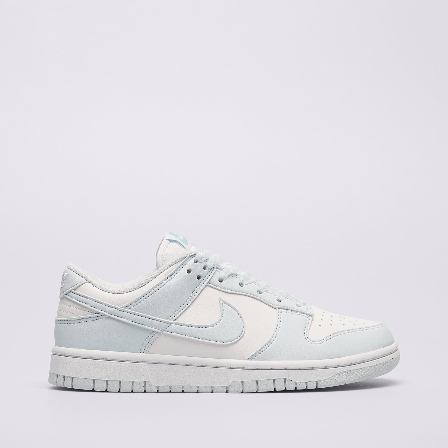 Femei pantofi sport NIKE W DUNK LOW NEXT NATURE IB7311-100 Alb