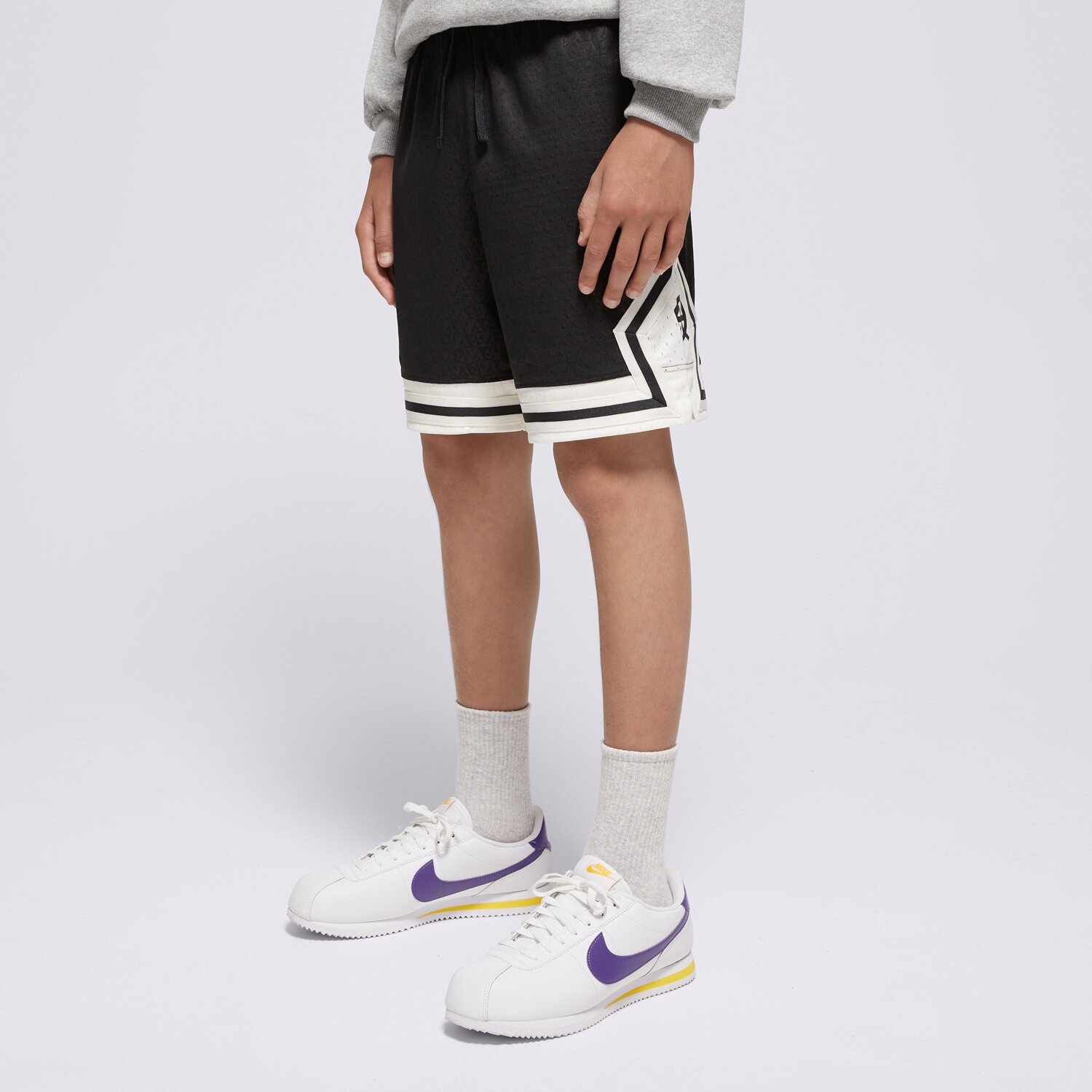 Pantaloni scurți și rochii pentru copii JORDAN PANTALONI SCURȚI JDB QUAI   54 SPORT DIAMOND SHOR BOY 95D315-G0T Negru