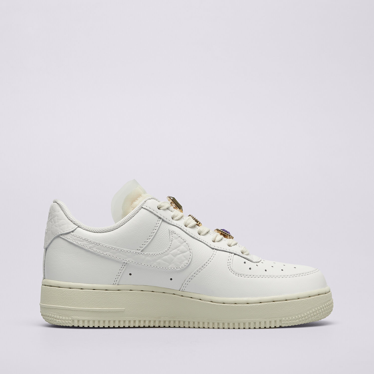 Femei pantofi sport NIKE AIR FORCE 1 LOW PREMIUM DN5463-100 Alb