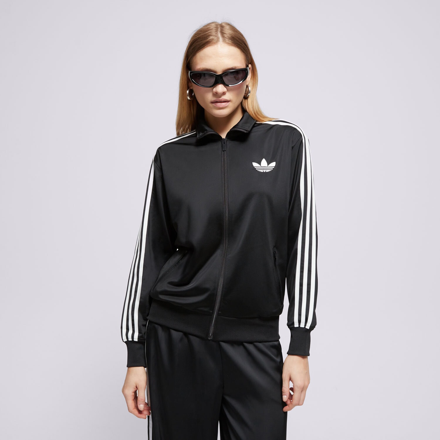 Femei bluză ADIDAS BLUZĂ FIREBIRD TT JC8251 Negru