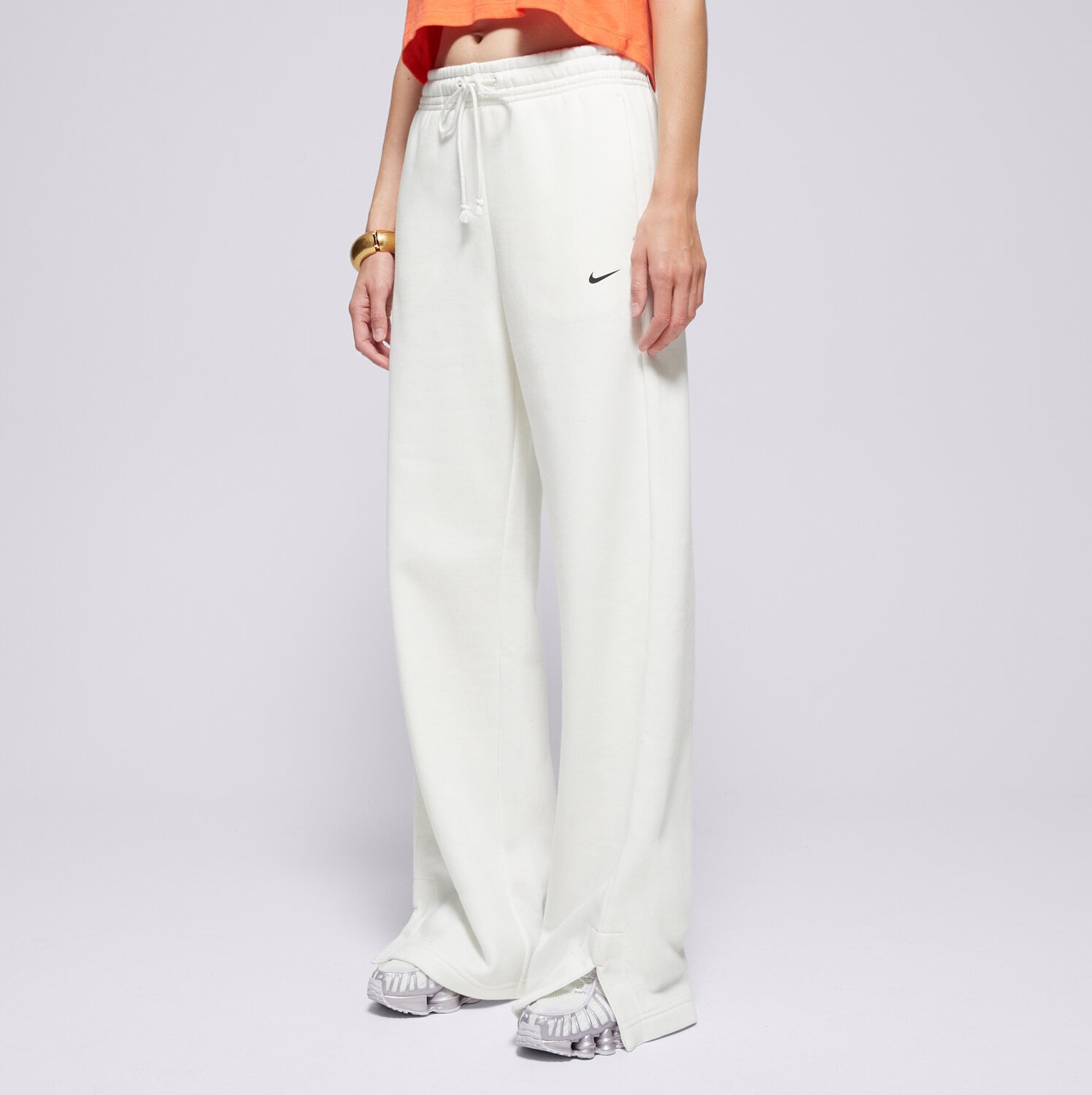 Femei pantaloni NIKE PANTALONI  W NSW CLASSIC+ WIDE LEG SPD IH8482-133 cremă