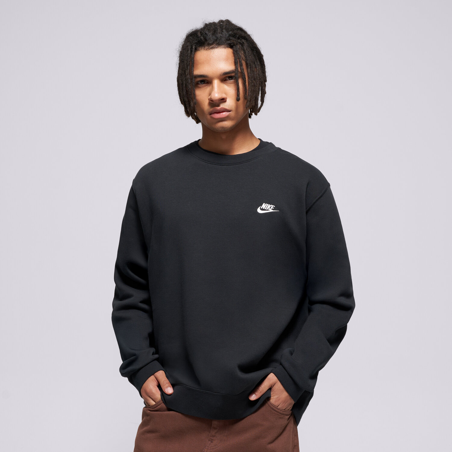 Bărbați bluză NIKE BLUZĂ M NK CLUB BB CREW FN3886-010 Negru