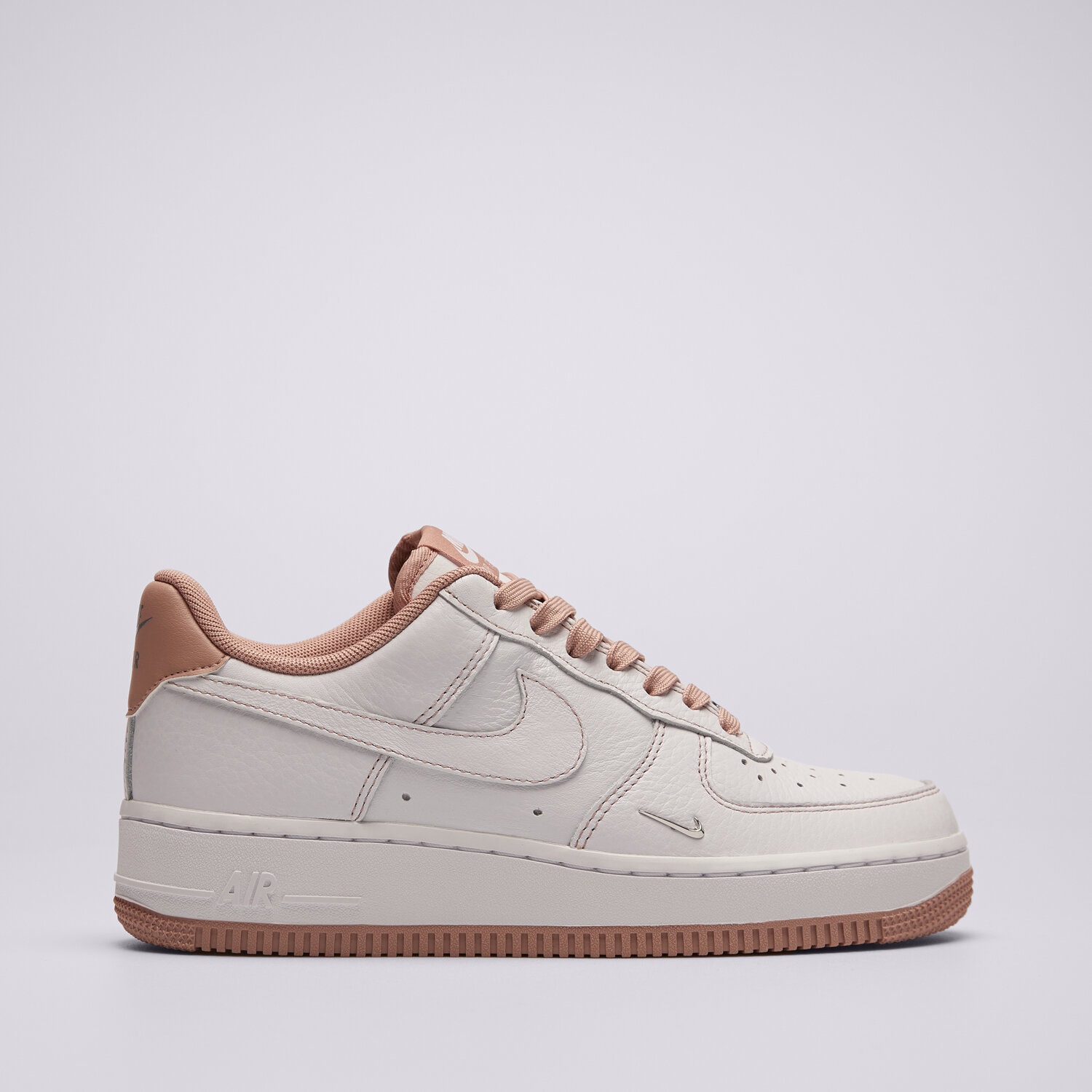 Femei pantofi sport NIKE W AIR FORCE 1 '07 MINI JEWEL IB6543-100 Alb