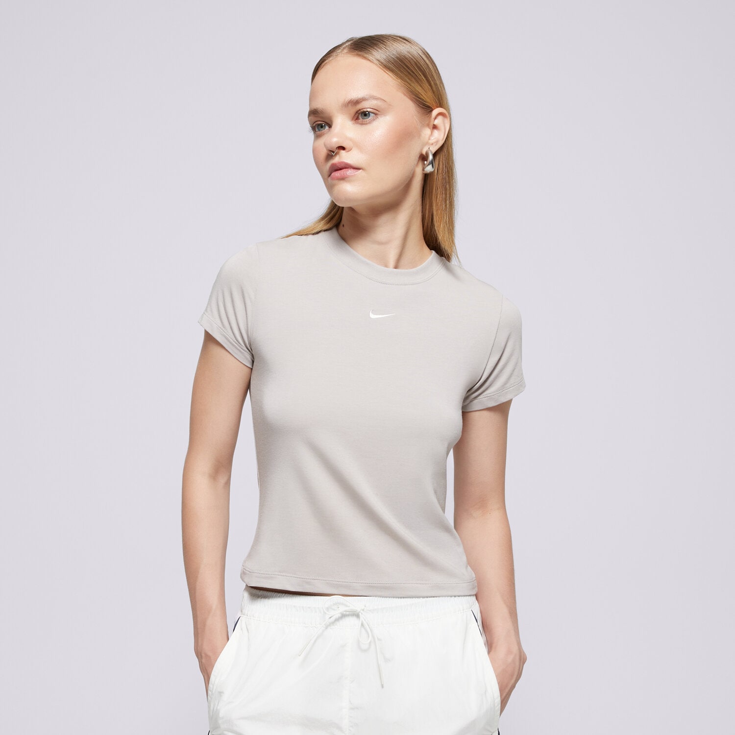 Femei tricou NIKE TRICOU W NSW NK CHLL KNT MD CRP FV5508-009 Gri