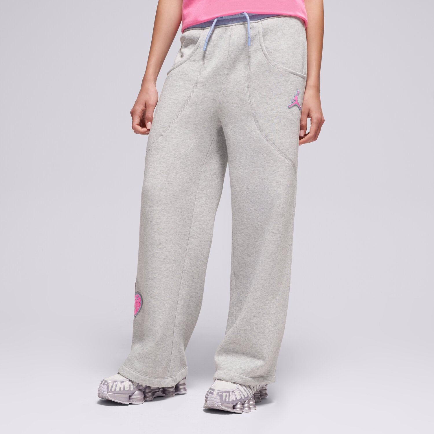 Pantaloni pentru copii JORDAN PANTALONI  JDG BLUE JEANS & BLING FLC PAN GIRL 45F194-G2H Gri