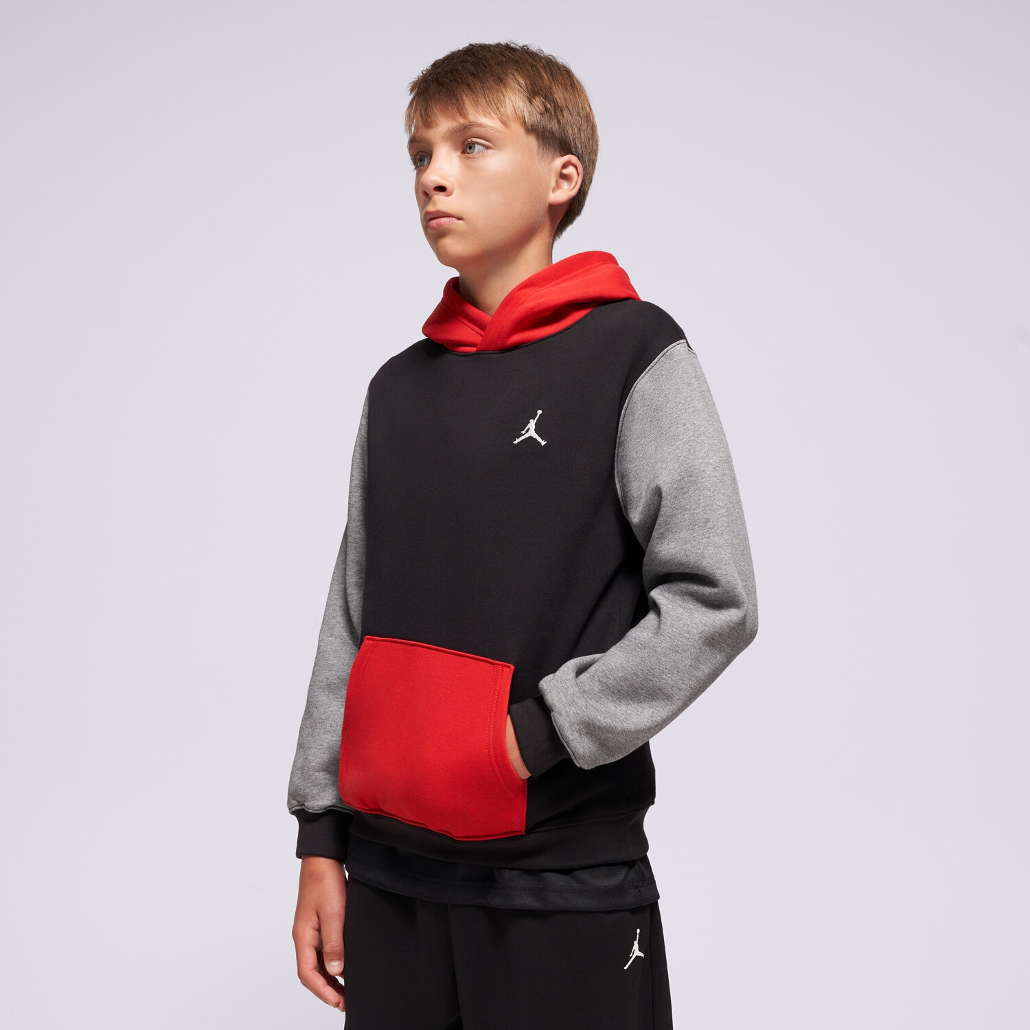 Copii bluză JORDAN BLUZĂ CU GLUGĂ MJ BRKLN FLC PO HOODIE MJ BRKLN FLC PO 95F116-KR5 Mulicolor