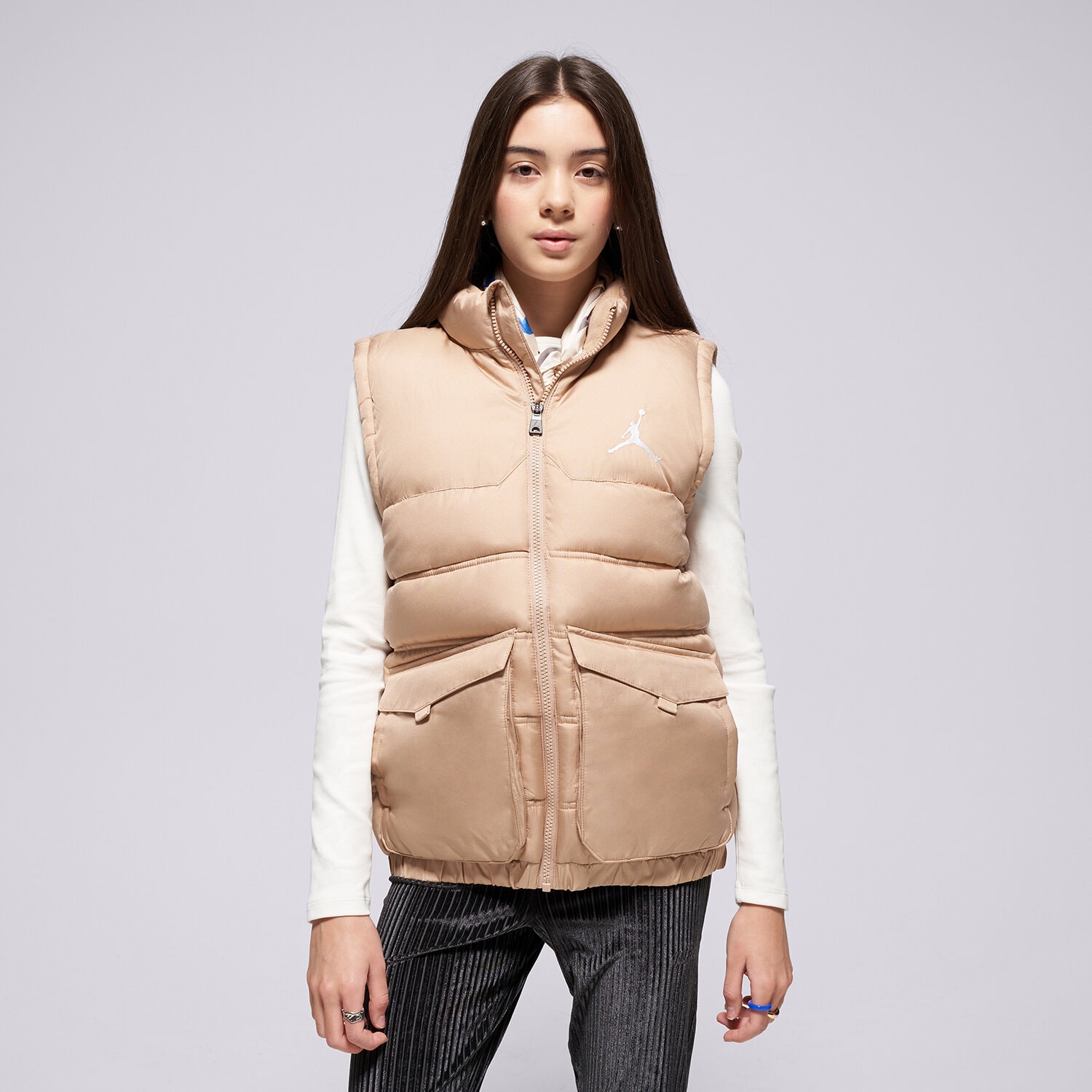 JORDAN VESTĂ JDB PUFFER FILLED VEST GIRL 95D532-J7P Bej