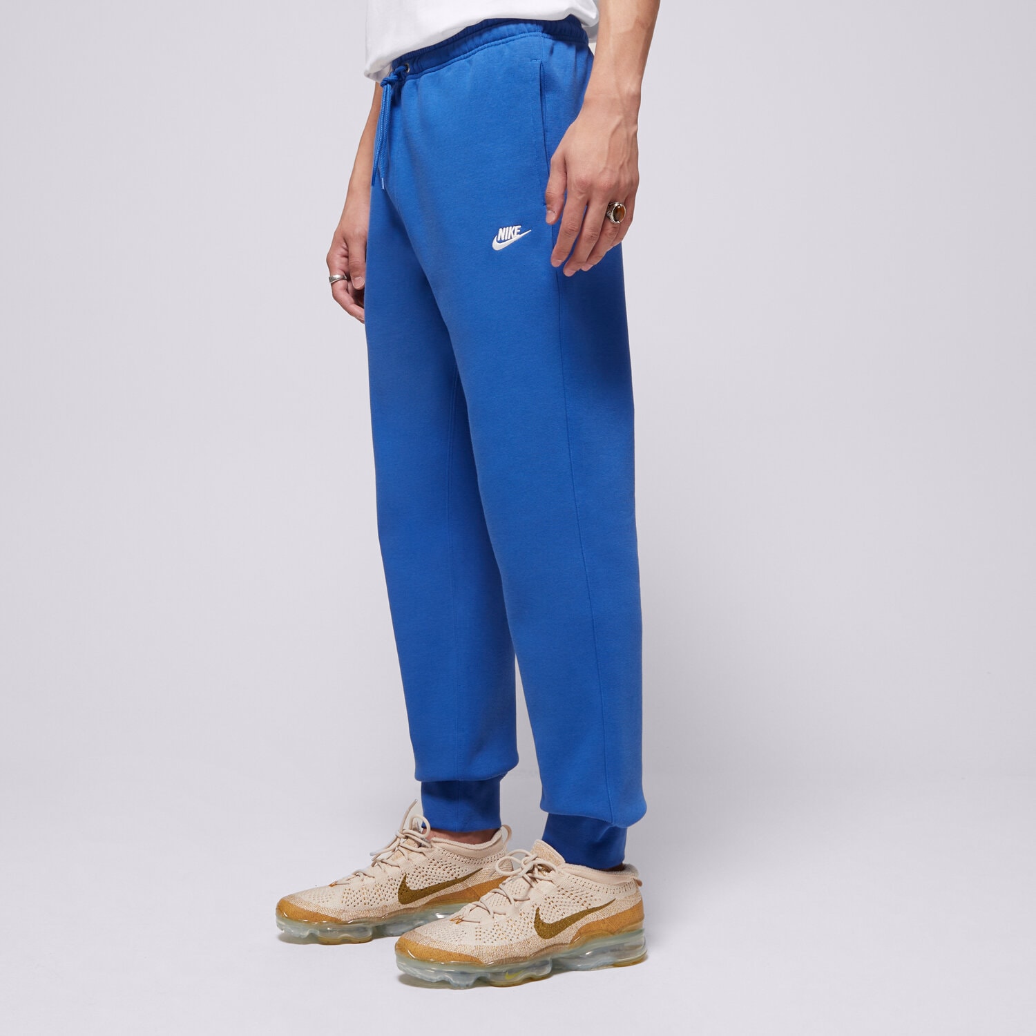 Bărbați pantaloni NIKE PANTALONI  M NK CLUB BB JOGGER FN3787-480 Albastru