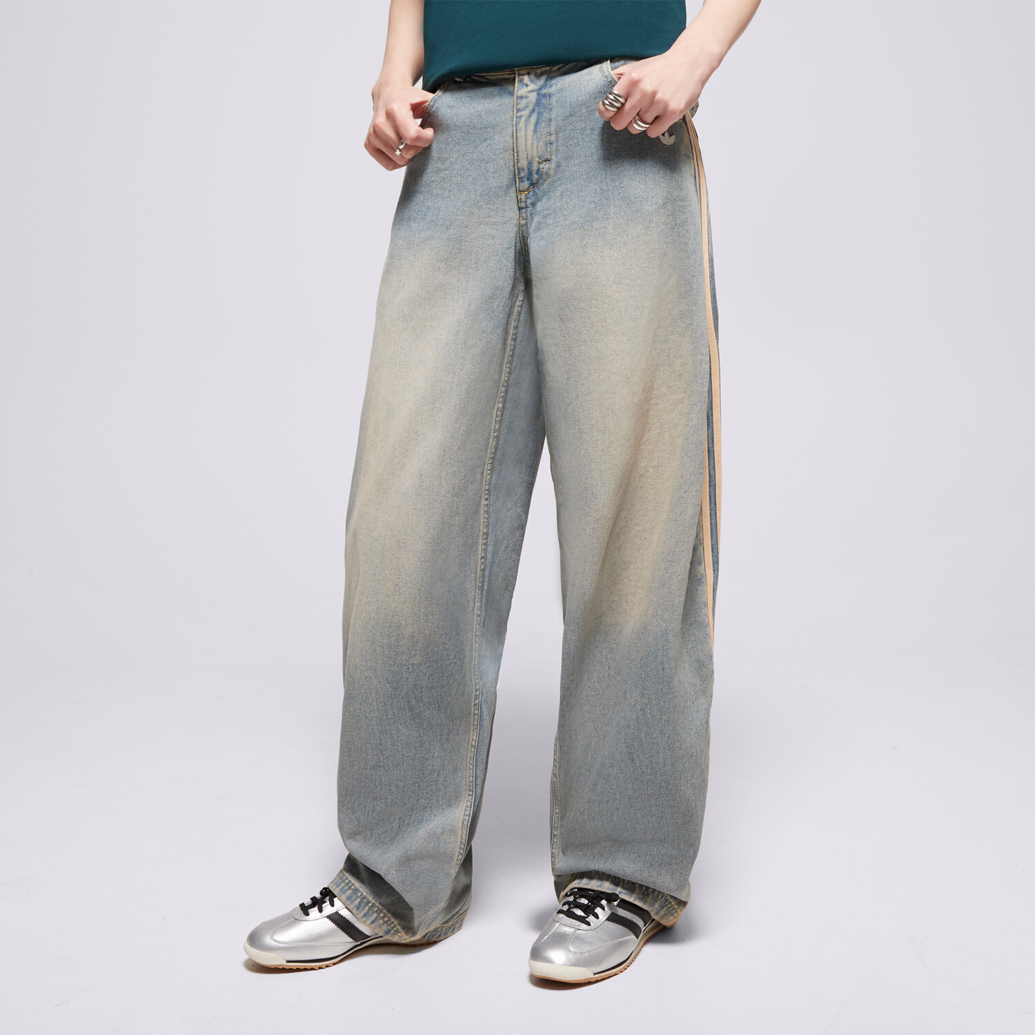 Femei pantaloni ADIDAS PANTALONI  P ESS DENIM PNT JY2868 Albastru