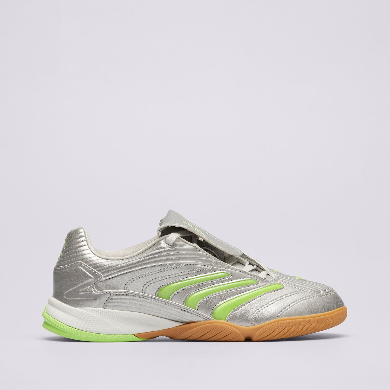 Femei pantofi sport ADIDAS PREDATOR SALA JR1636 Argintiu