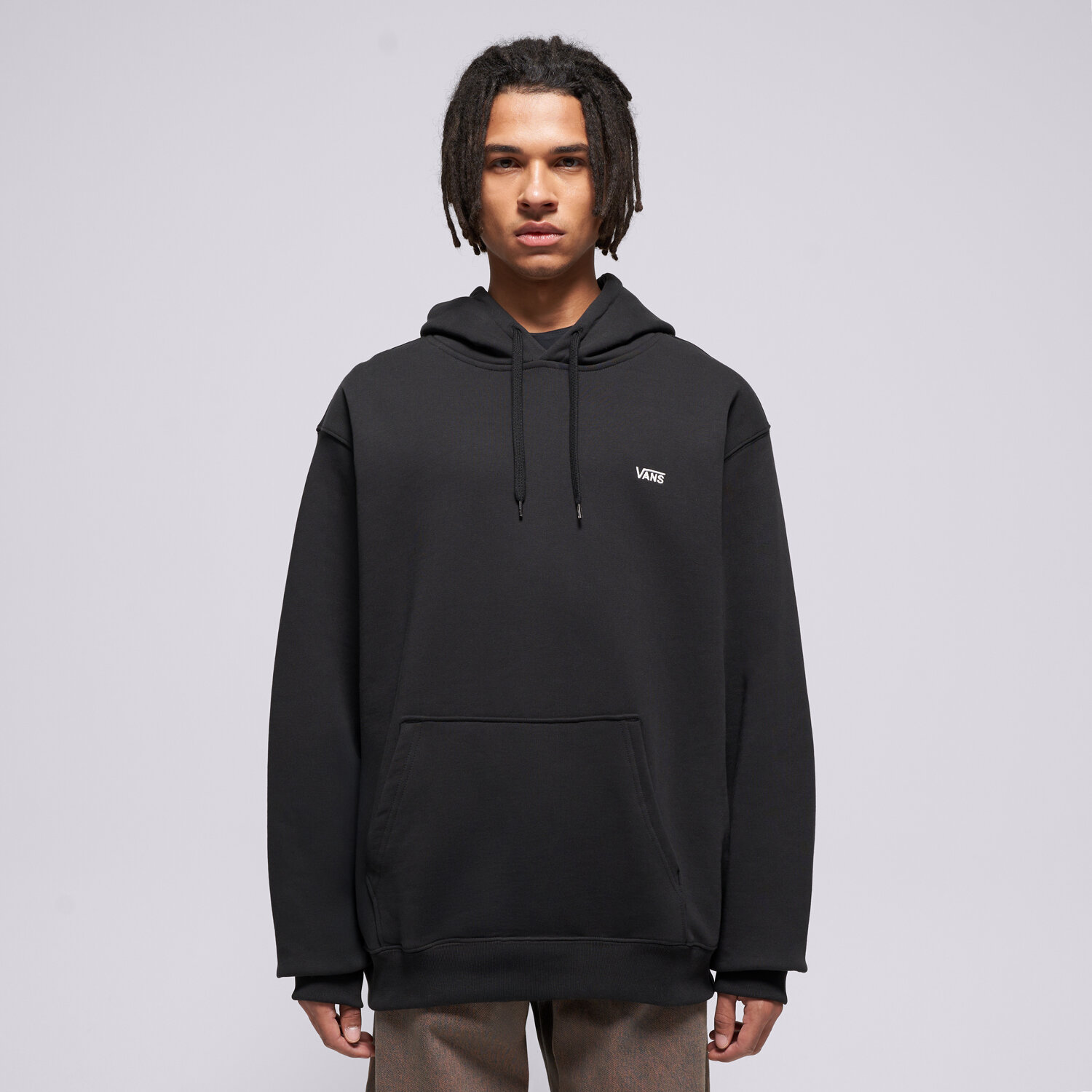 Bărbați bluză VANS BLUZĂ CU GLUGĂ LEFT CHEST II LOOSE PO VN000P21BLK1 Negru