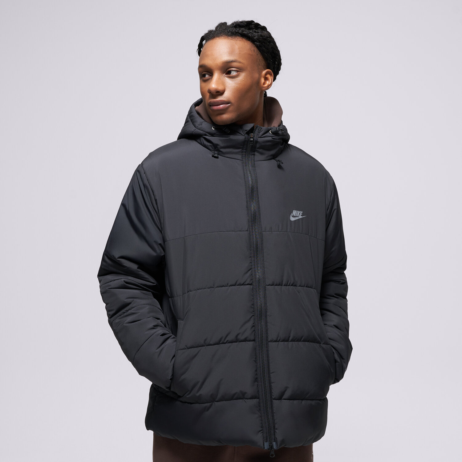 Bărbați eacă de iarnă NIKE JACHETĂ DE IARNĂ M NSW OW SYN FILL HF6825-010 Negru