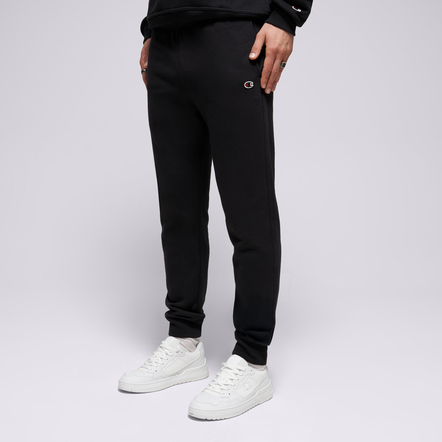 Bărbați pantaloni CHAMPION PANTALONI  RIB CUFF PANTS 220299KK001 Negru