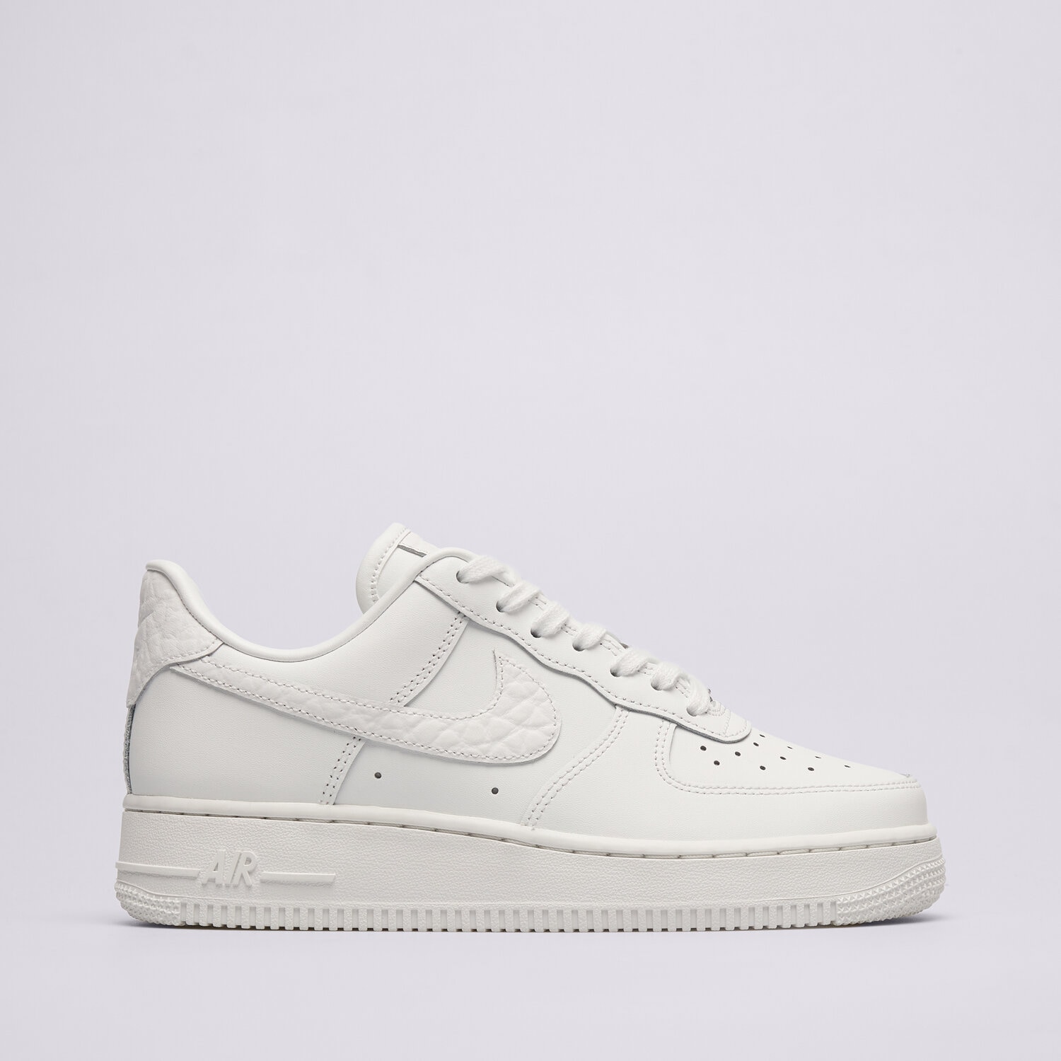 Femei pantofi sport NIKE W AIR FORCE 1 '07 LO NJ IM6485-121 Bej