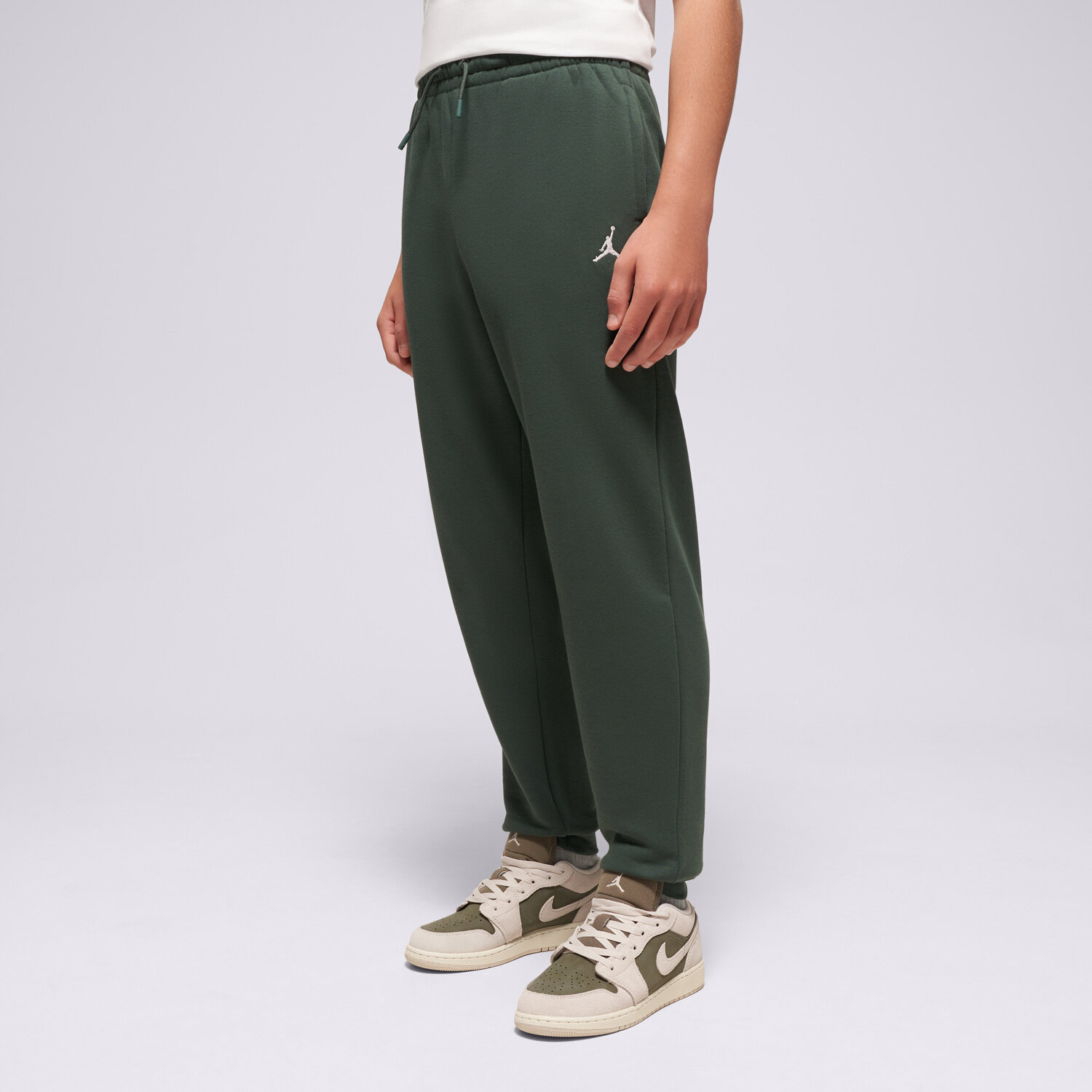 Pantaloni pentru copii JORDAN PANTALONI  MJ BRKLN FLC PANT BOY 95F113-E8J Verde