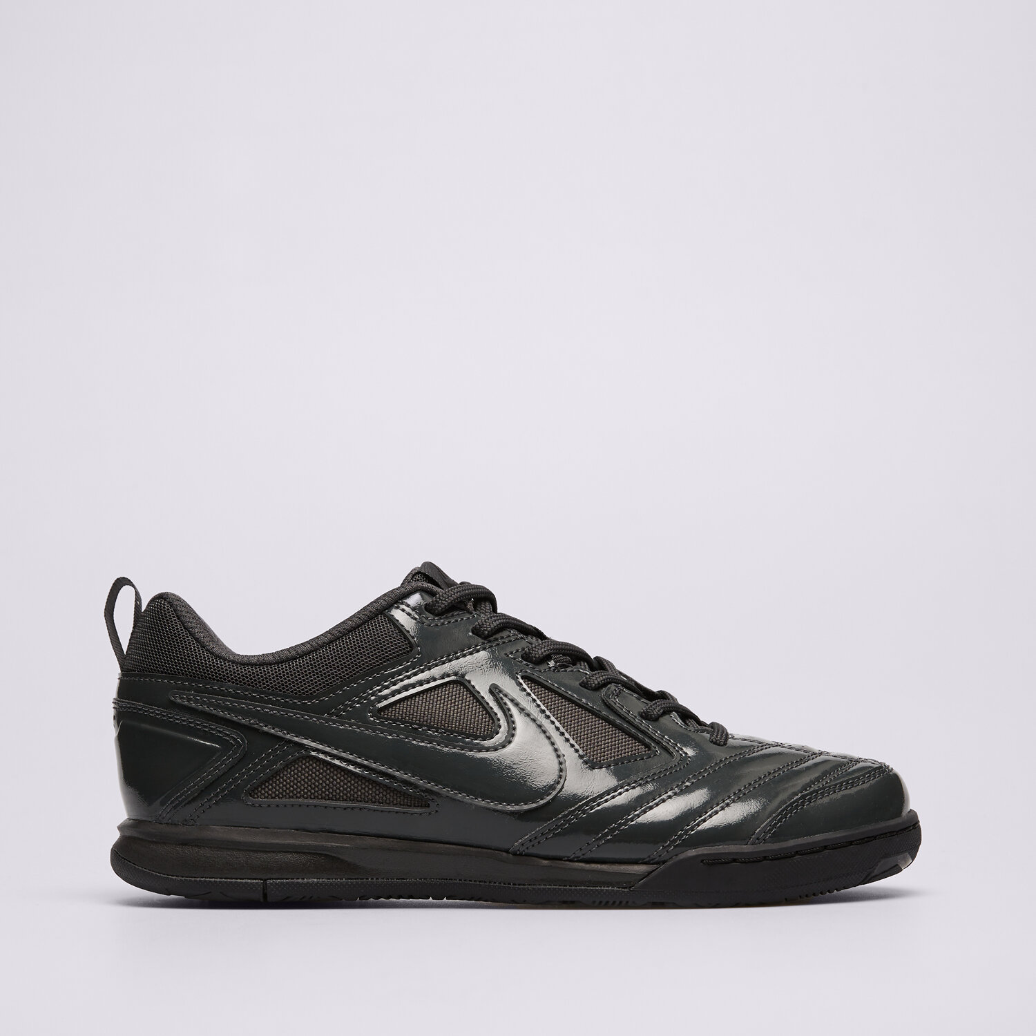 Copii pantofi sport NIKE GATO LV8 II7084-002 Negru