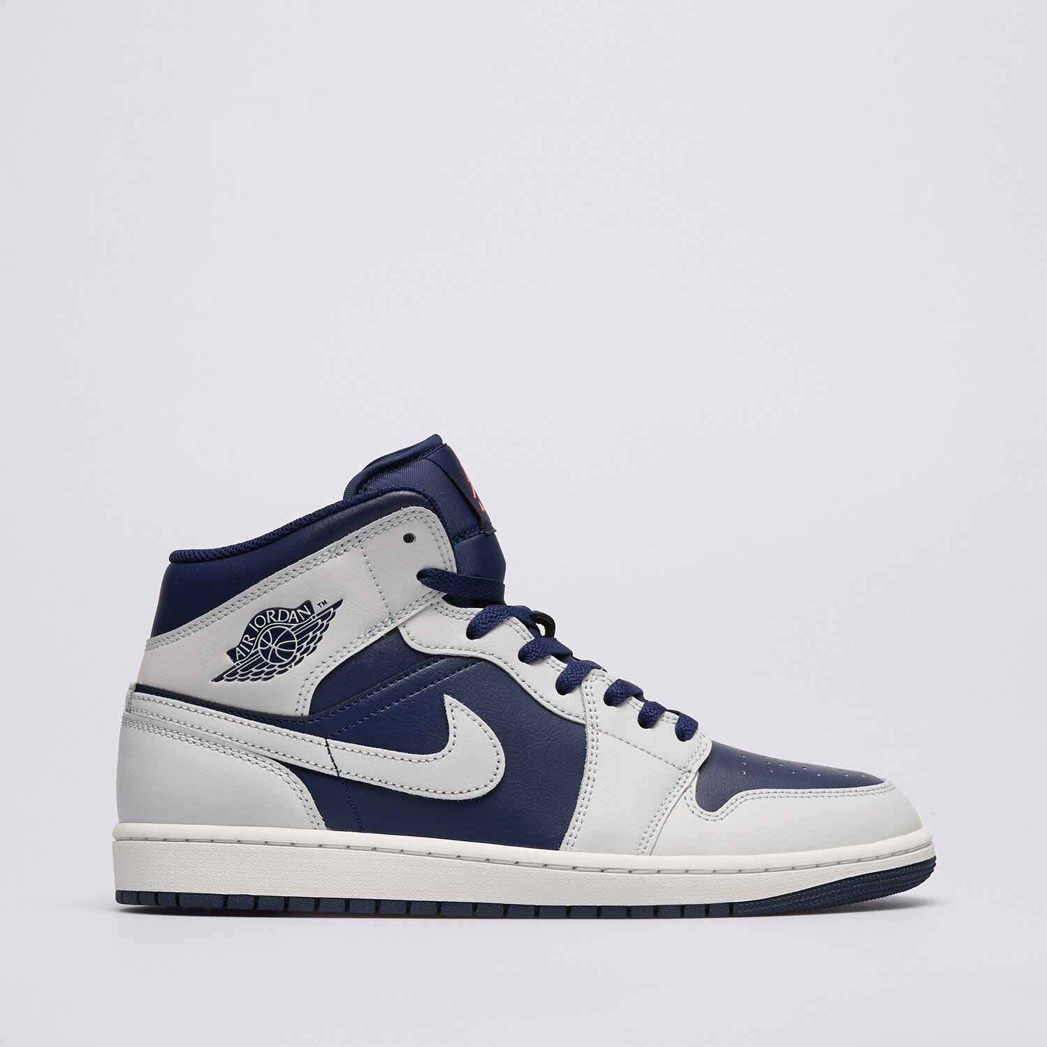 Barbați pantofi sport AIR JORDAN 1 MID  DQ8426-403 Gri