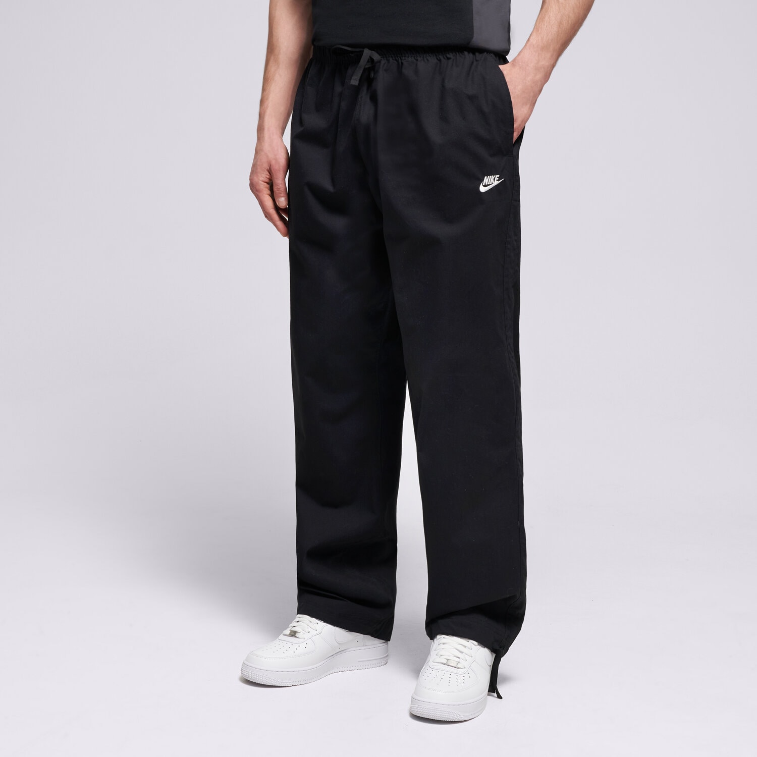 Bărbați pantaloni NIKE PANTALONI  M NK CLUB BARCELONA PANT IF0734-010 Negru