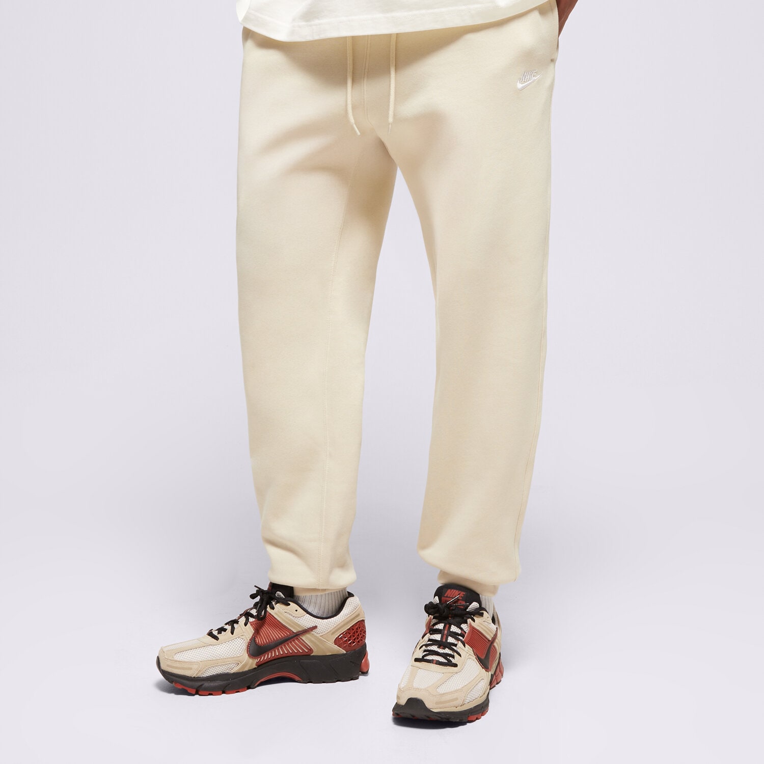 Bărbați pantaloni NIKE PANTALONI  M NK CLUB BB JOGGER FN3787-229 Bej