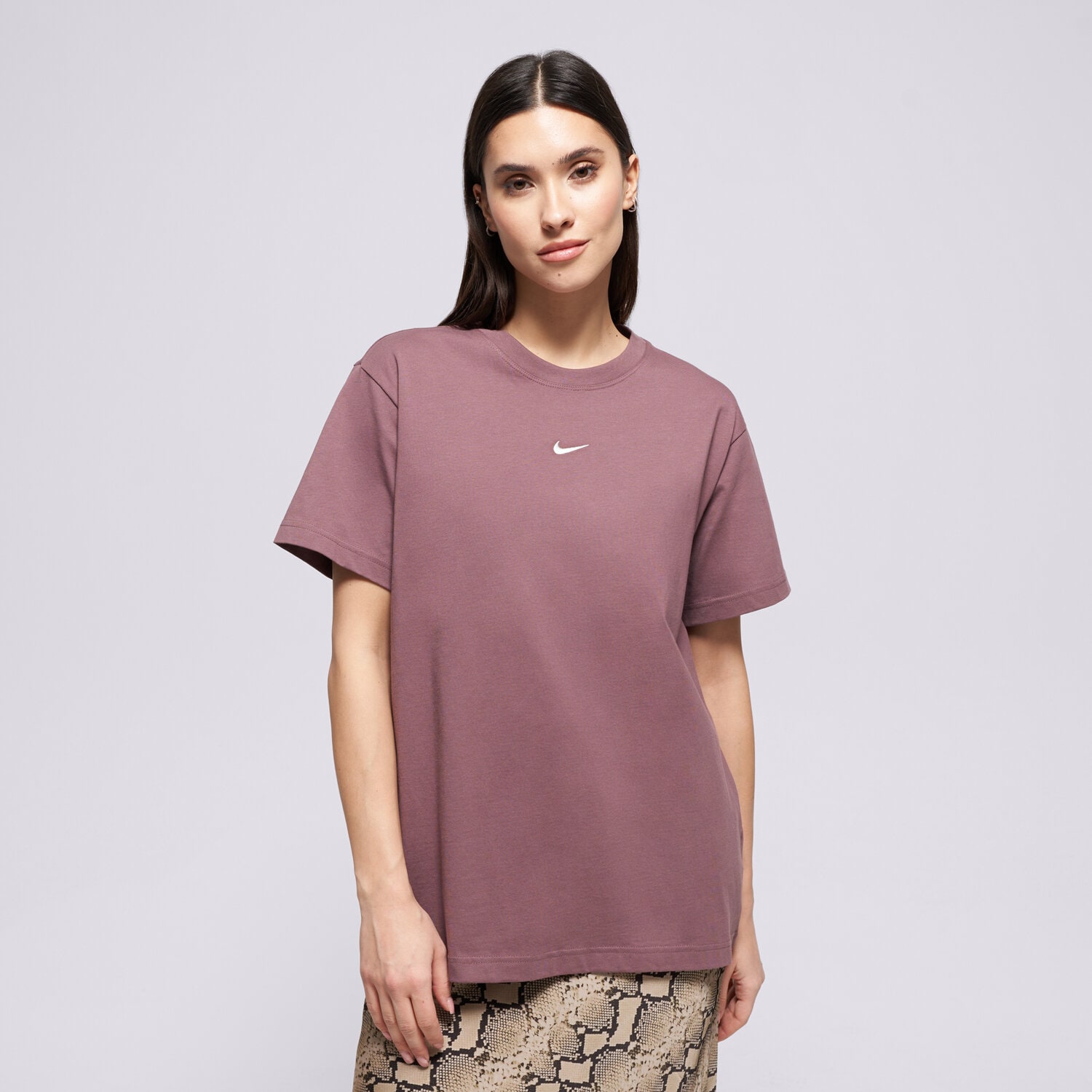 Femei tricou NIKE TRICOU CLASSIC SS TEE W NSW IH7601-502 Maro