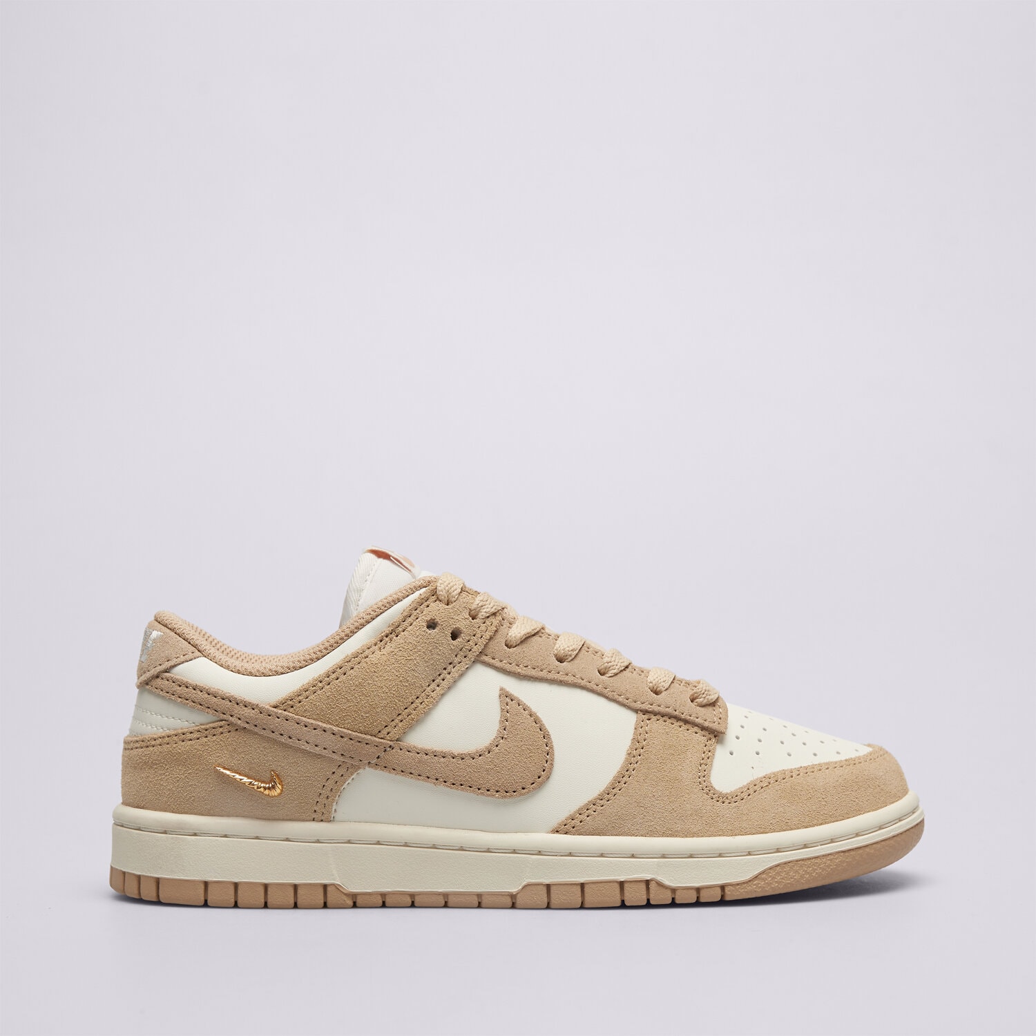 Femei pantofi sport NIKE WMNS DUNK LOW SE IO4244-101 cremă