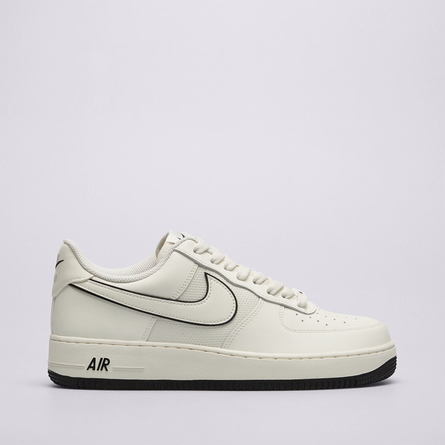 Barbați pantofi sport NIKE AIR FORCE 1 '07  IQ7593-133 Bej