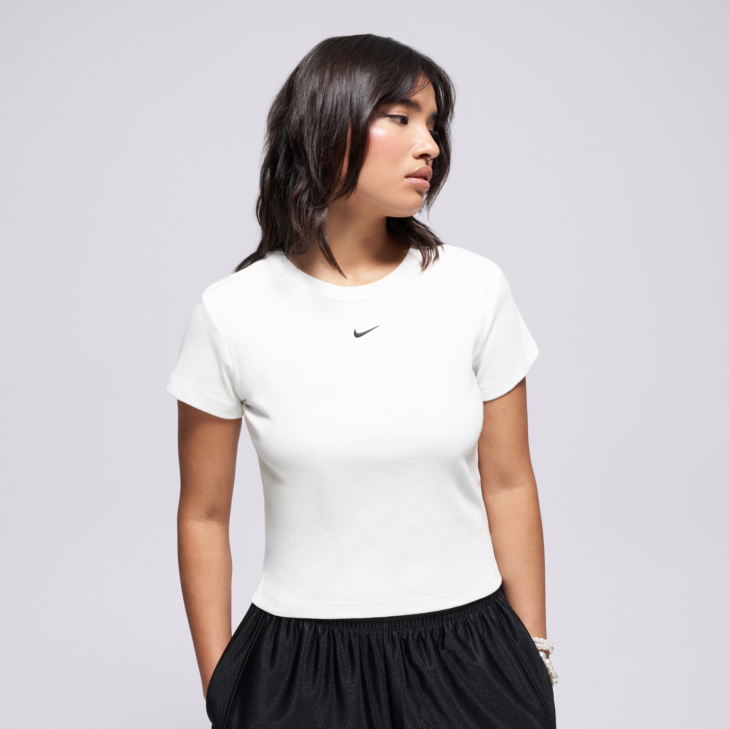 Femei tricou NIKE TRICOU W NSW RIB TGHT SS TEE HV4994-100 Alb