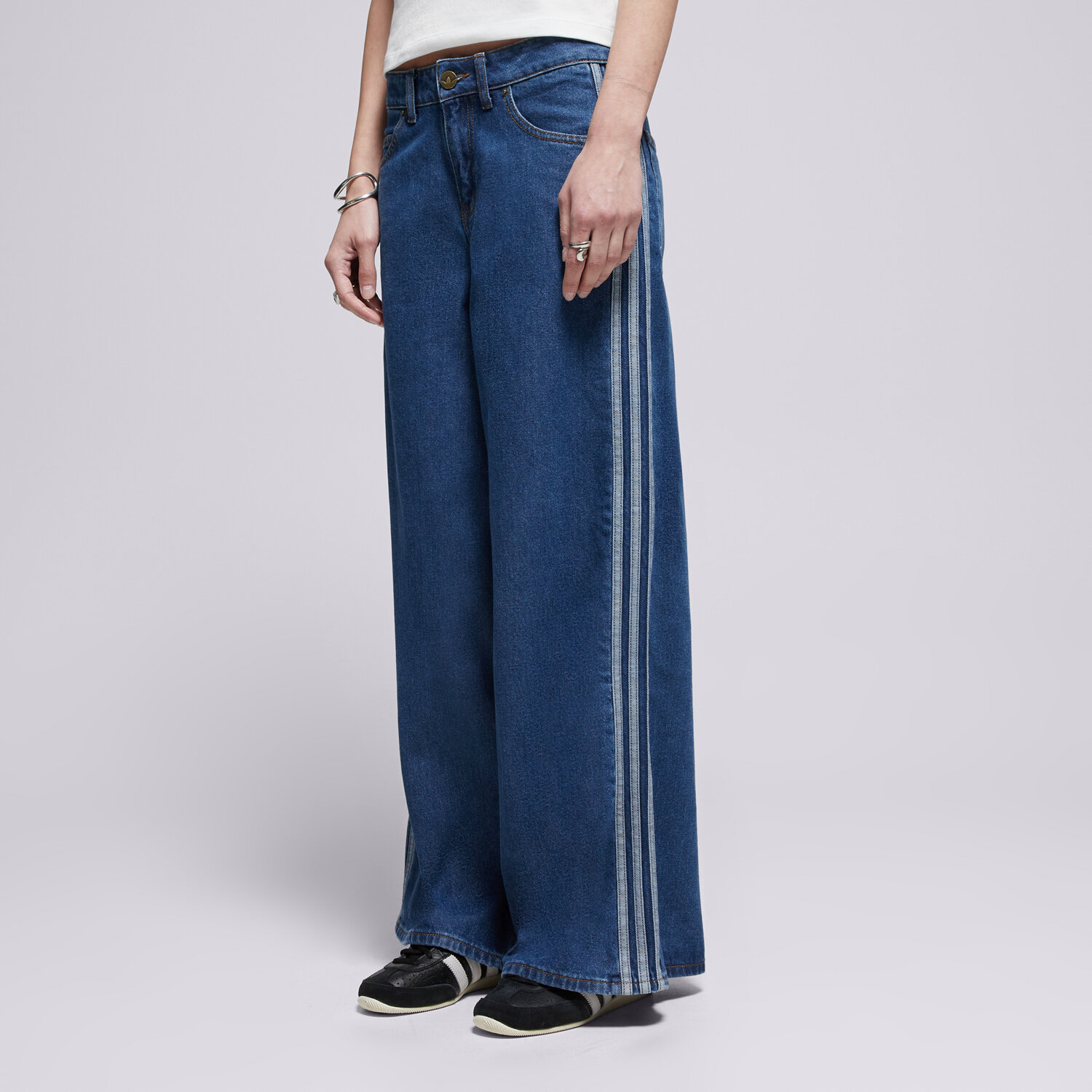 Femei pantaloni ADIDAS PANTALONI  FIREBIRD TP D KD2906 Albastru