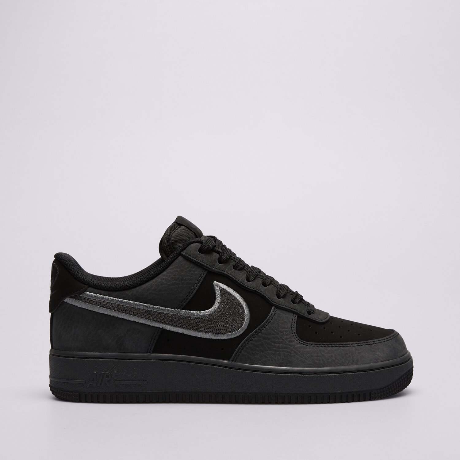 Barbați pantofi sport NIKE AIR FORCE 1 '07 LV8 IB6842-002 Negru