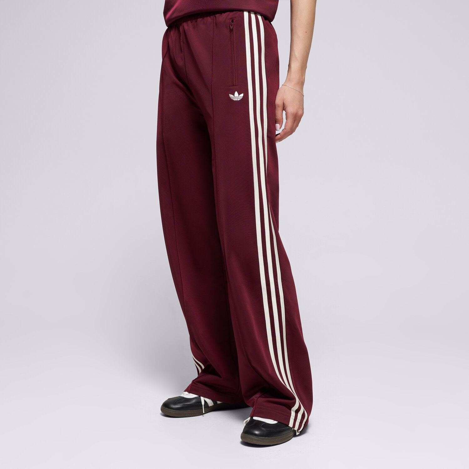 Femei pantaloni ADIDAS PANTALONI  FB LOOSE TP KD3659 Bordo