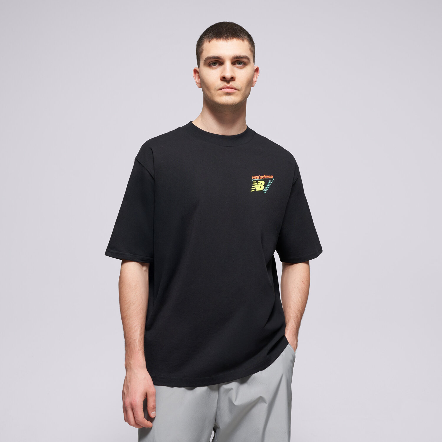 Bărbați tricou NEW BALANCE TRICOU CLASSIC TRI-LOGO HEAT MAP MT61V4ZGBK Negru