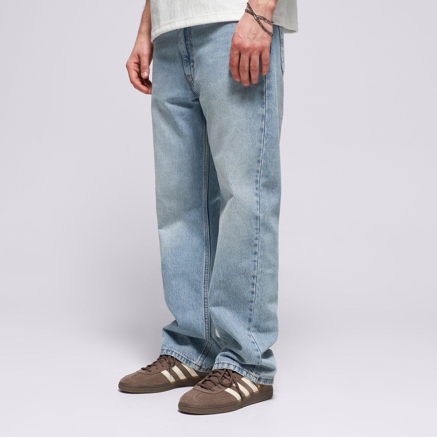Bărbați pantaloni LEVI'S PANTALONI  565 LOOSE STRAIGHT LIGHT INDIGO - WORN IN A7221-0010 Albastru