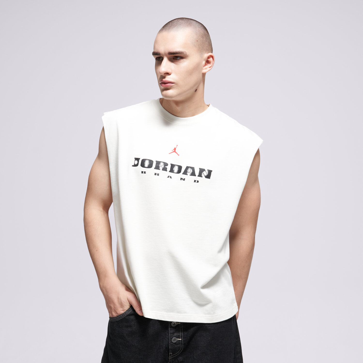 Bărbați tricou JORDAN MAIOU M J BRK GFX SLVLS MSCLE TOP IF3131-133 Alb