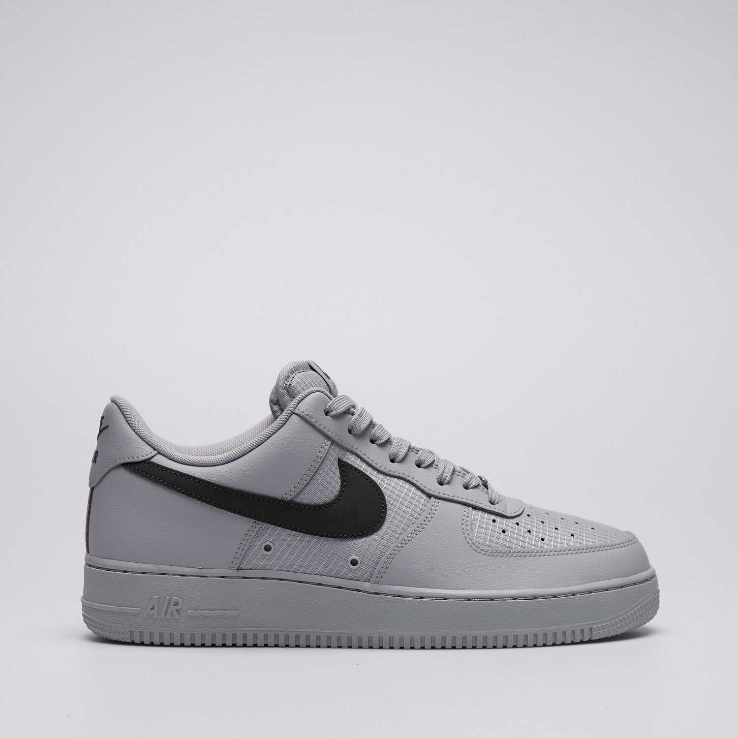 Barbați pantofi sport NIKE AIR FORCE 1 '07 LOW LV8 TECH IR0952-002 Gri