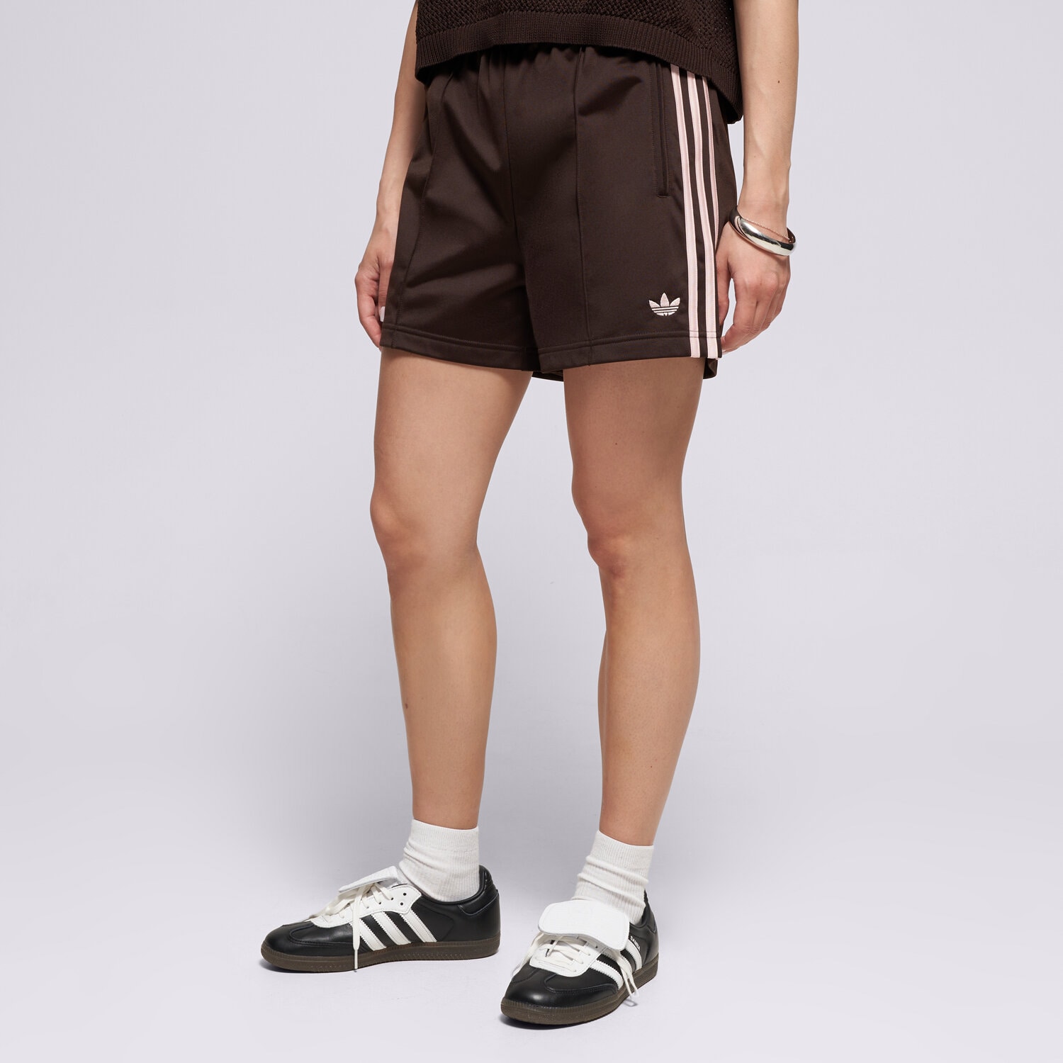 Femei pantaloni scurți ADIDAS PANTALONI SCURȚI FB SHORT KD3672 Maro