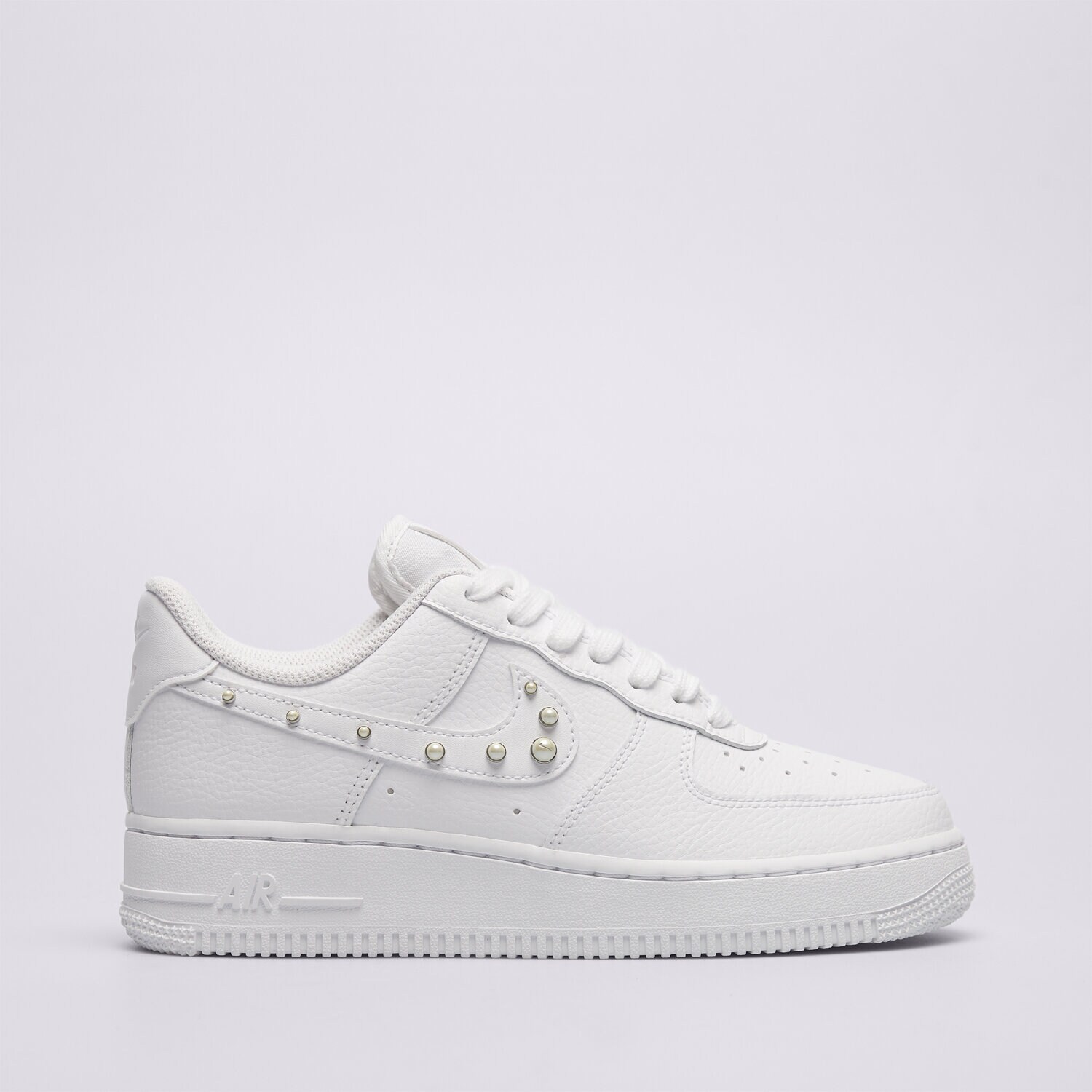 Femei pantofi sport NIKE WMNS AIR FORCE 1 '07 WB IU7557-100 Alb