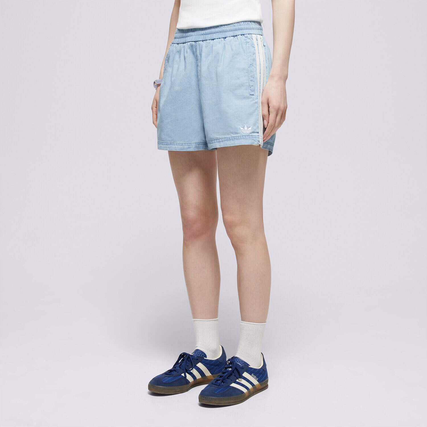 Femei pantaloni scurți ADIDAS PANTALONI SCURȚI DENIM SHORTS KY3170 Albastru