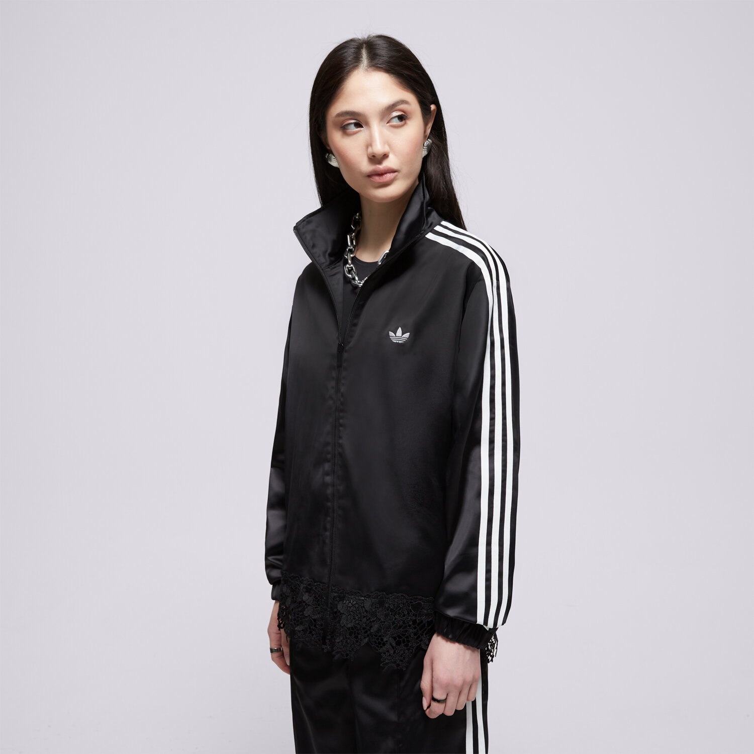 Femei bluză ADIDAS BLUZĂ SATIN LACE TRACK TOP LOOSE FIREBIRD LF2670 Negru