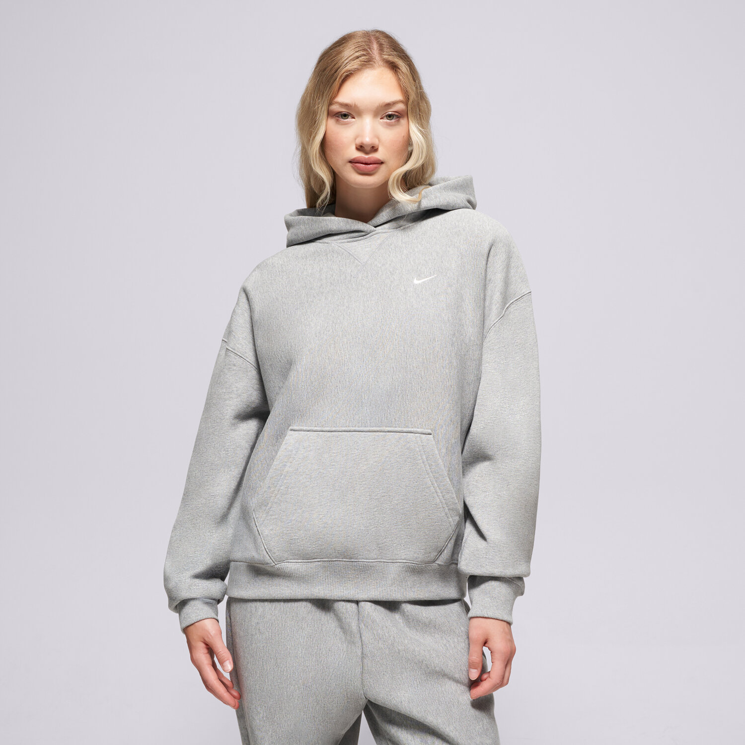Femei bluză NIKE BLUZĂ HANORAC W NK STDOOS FLC HVY IO2105-063 Gri