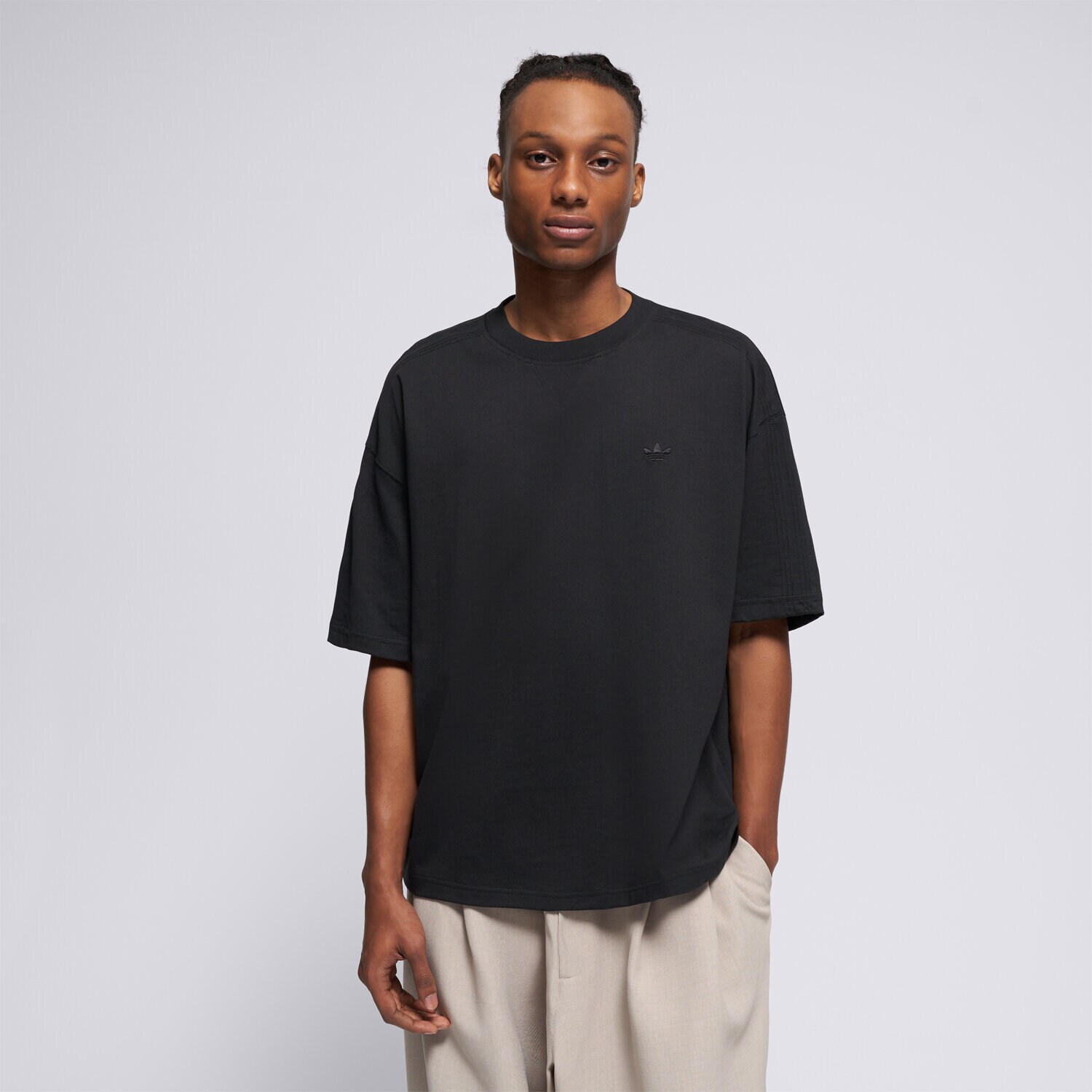 Bărbați tricou ADIDAS TRICOU P ESS TEE KS4103 Negru