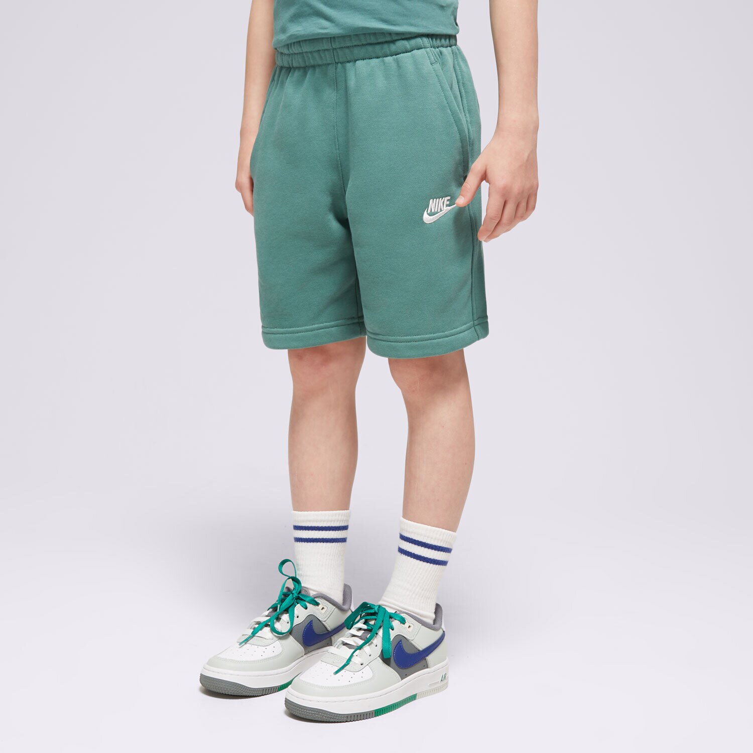 Pantaloni scurți și rochii pentru copii NIKE PANTALONI SCURȚI NIKE SPORTSWEAR CLUB FLEECE BOY FD3015-361 Verde