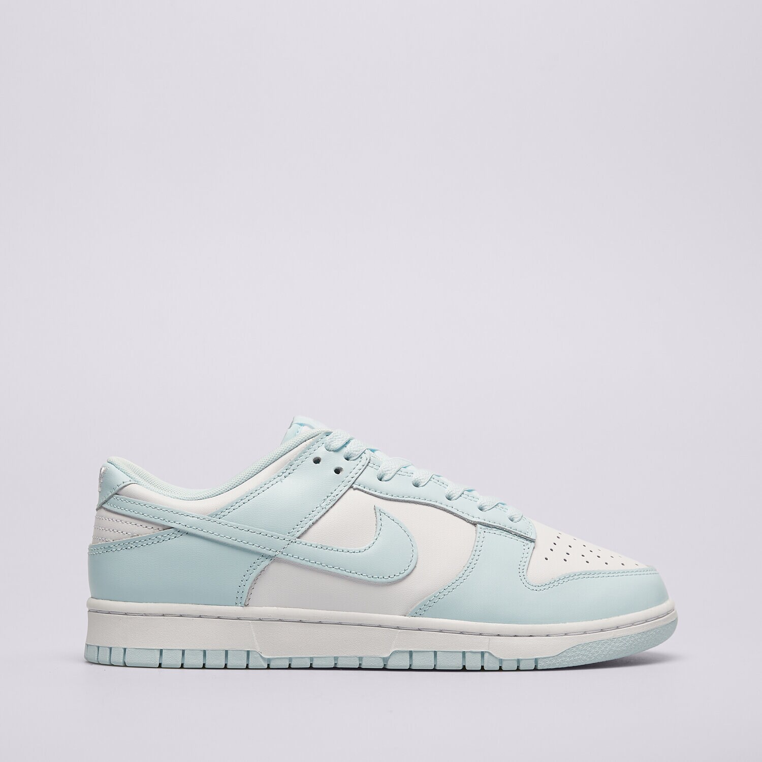 Barbați pantofi sport NIKE DUNK LOW RETRO BTTYS  DV0833-104 Alb