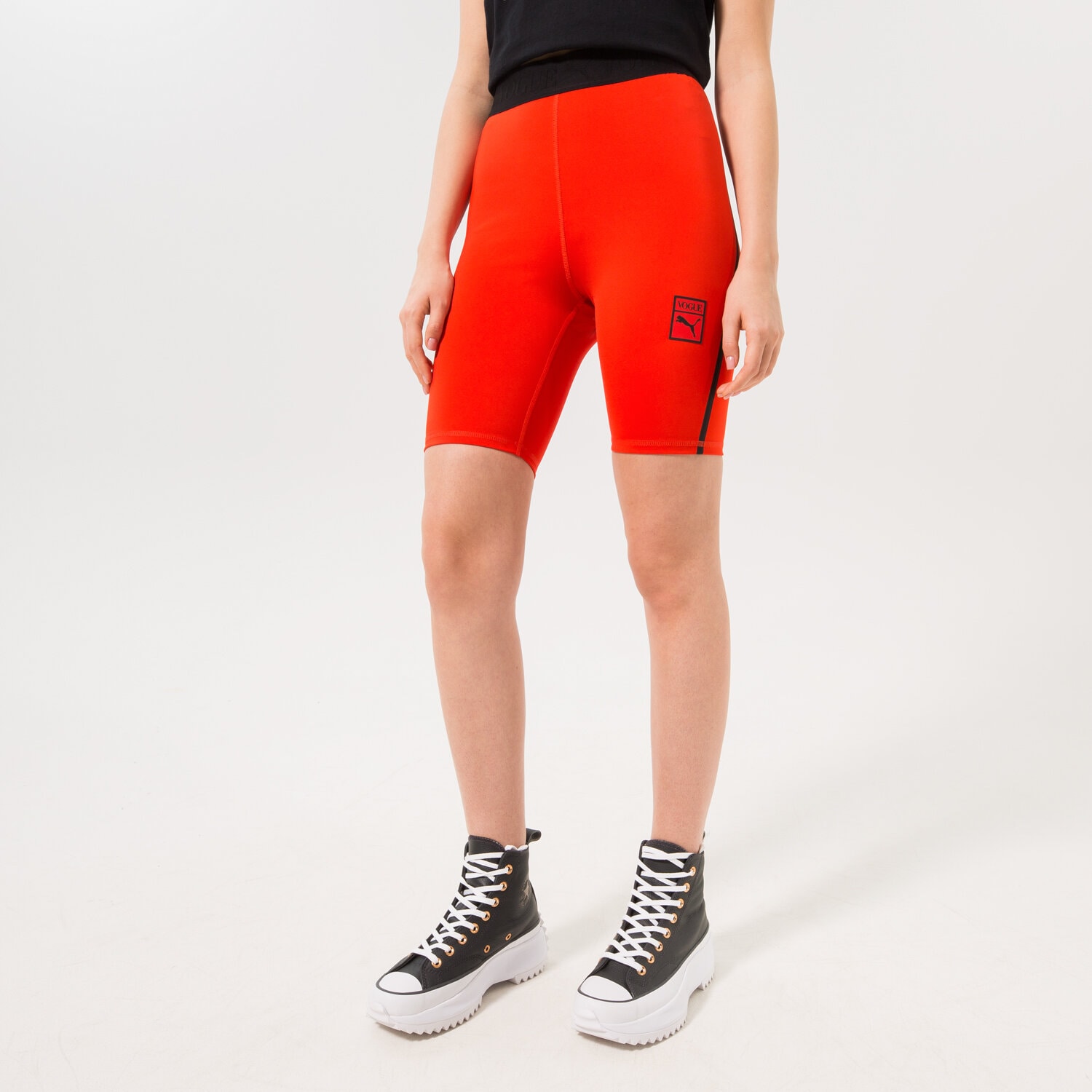 Femei pantaloni scurți PUMA PANTALONI SCURȚI PUMA X VOGUE TIGHT SHORTS 535080-95 Roșu