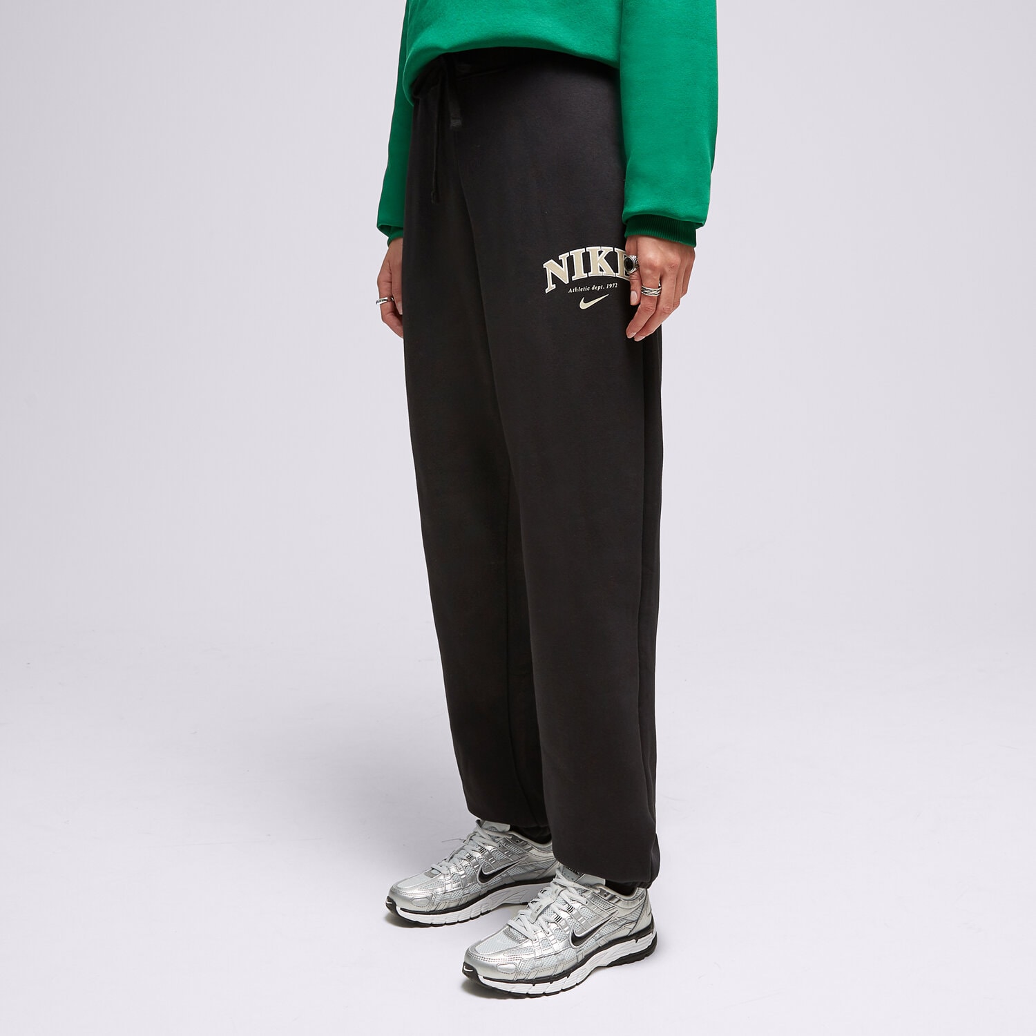 Femei pantaloni NIKE PANTALONI FB9959010 Negru