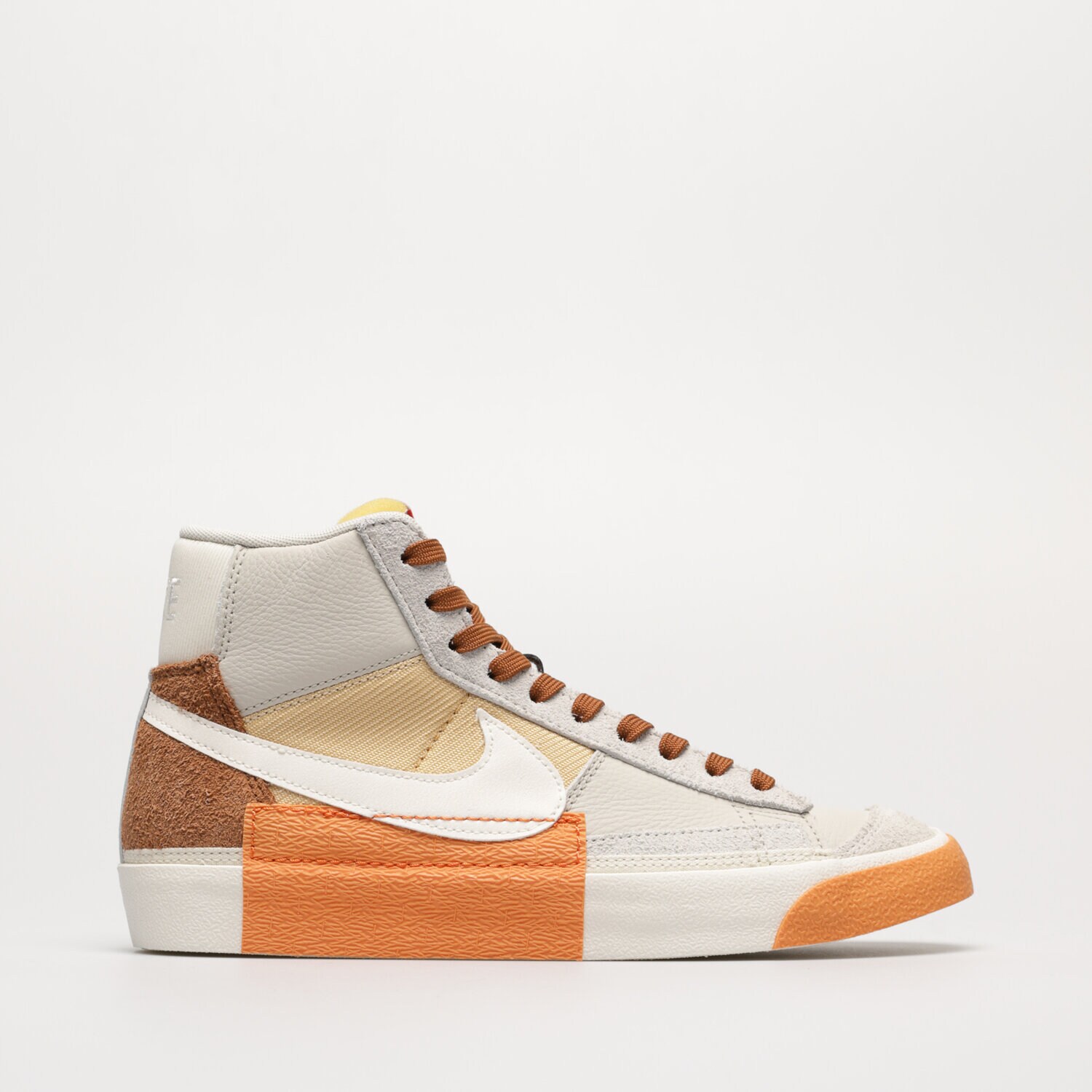 Barbați pantofi sport NIKE BLAZER '77 REMASTERED DQ7673-001 Gri