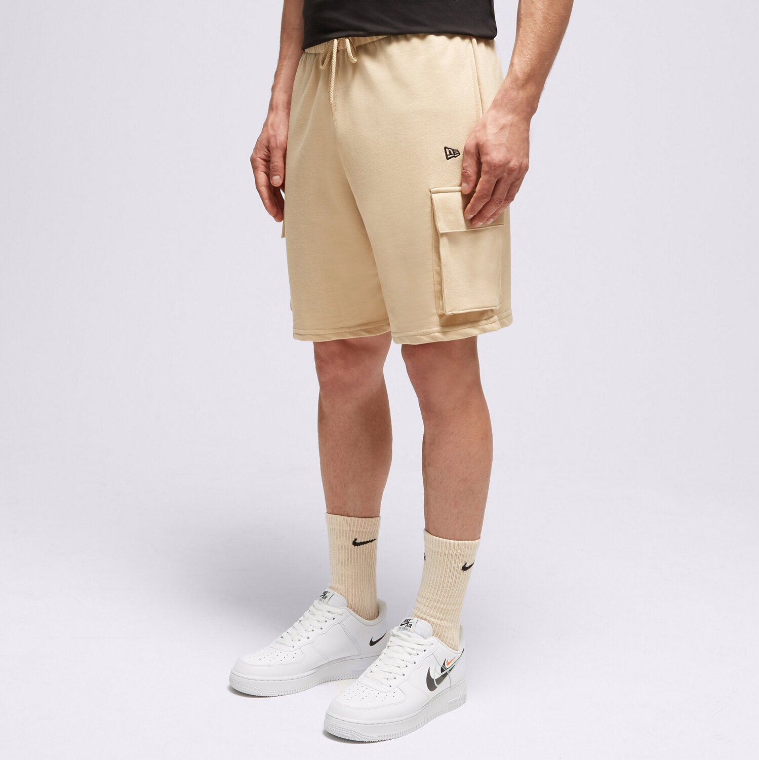 Femei pantaloni scurți NEW ERA PANTALONI SCURȚI NE ESSENTIALS CARGO STN NONE 60332273 Bej