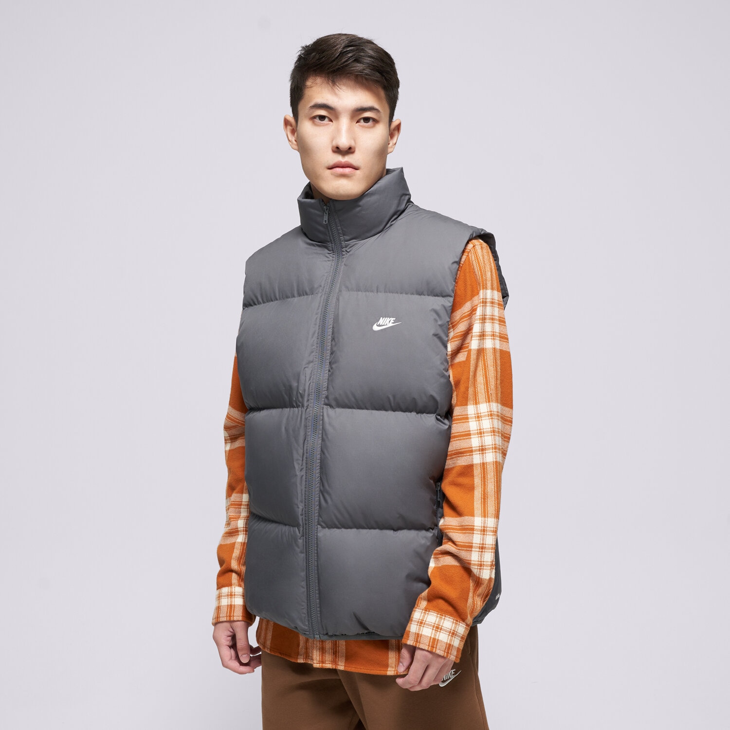 Bărbați veste NIKE VESTĂ M SF CLUB PUFFER VEST 550 IB2977-068 Gri