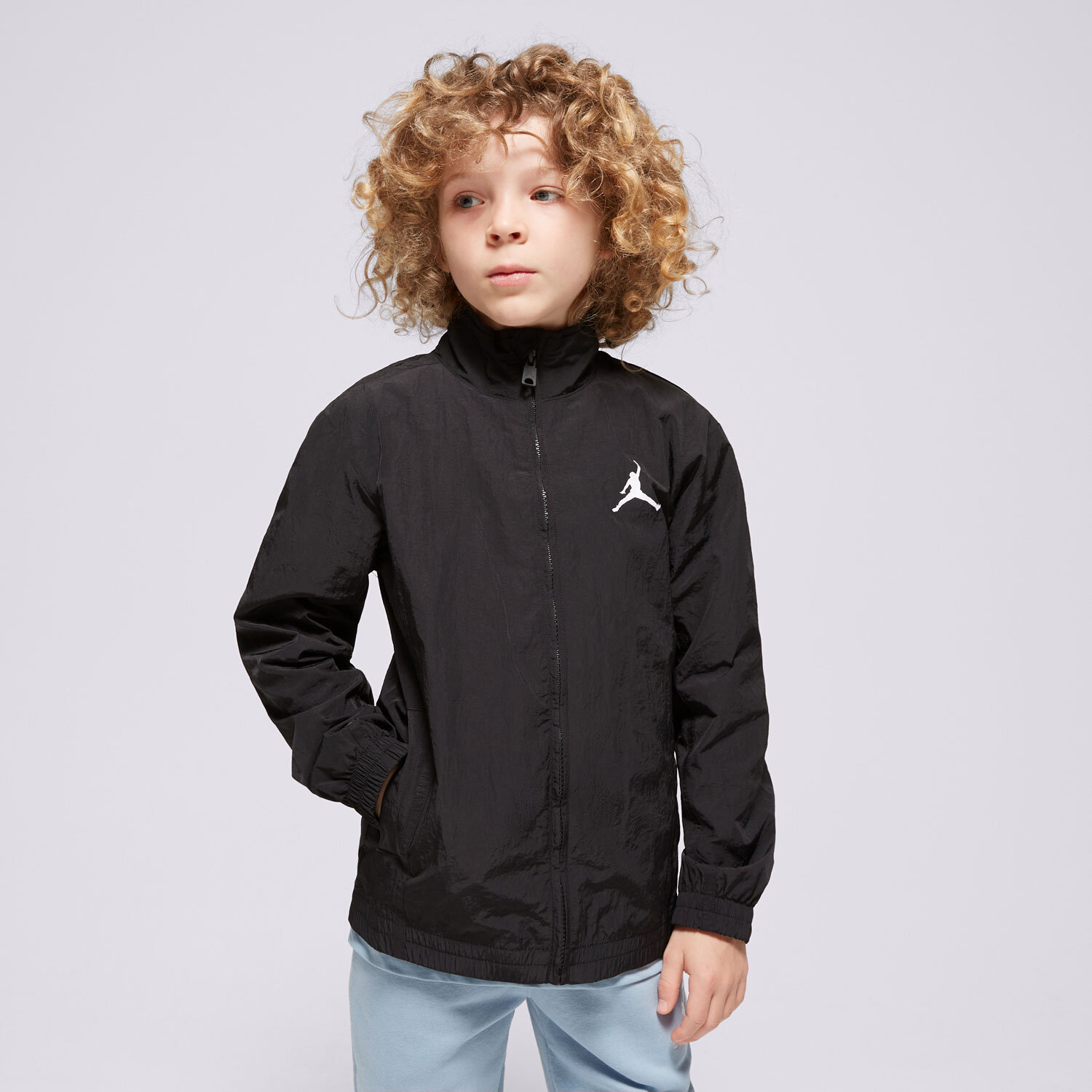 Jachetă de sezon pentru copii (primăvară/toamnă) JORDAN JACHETĂ M J ESS HBR WOVEN JKT BOY 95D027-023 Negru