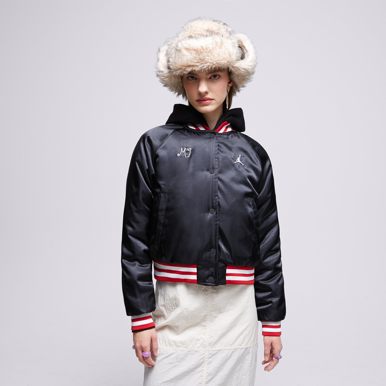 Femei jachetă JORDAN JACHETĂ W J VARSITY  FB5152-010 Negru